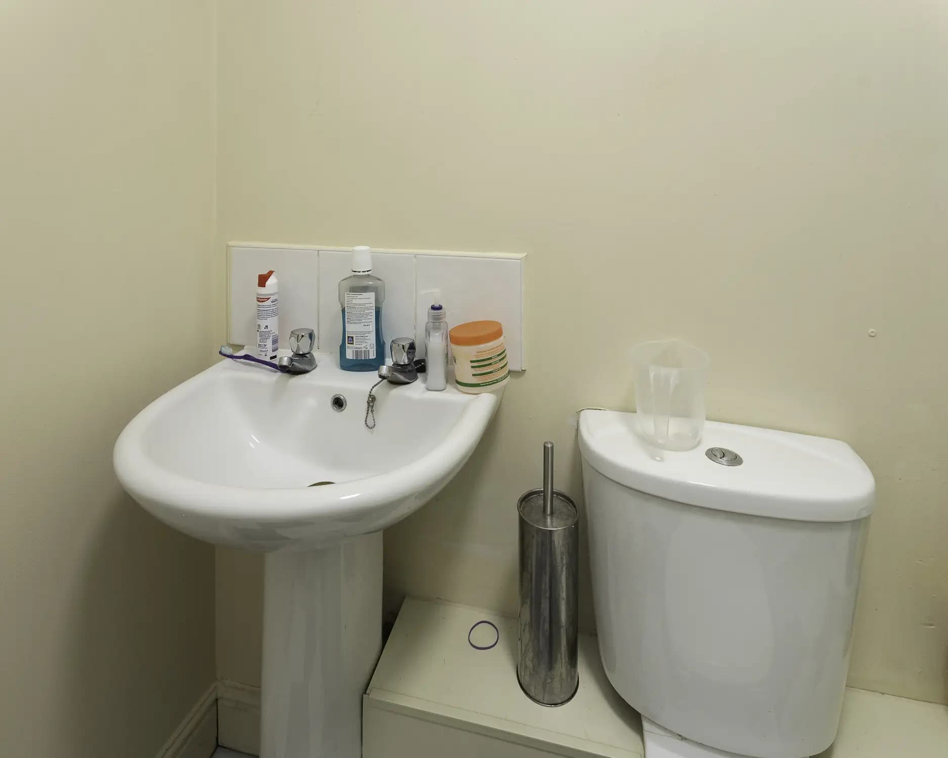 property photo 16 of 30