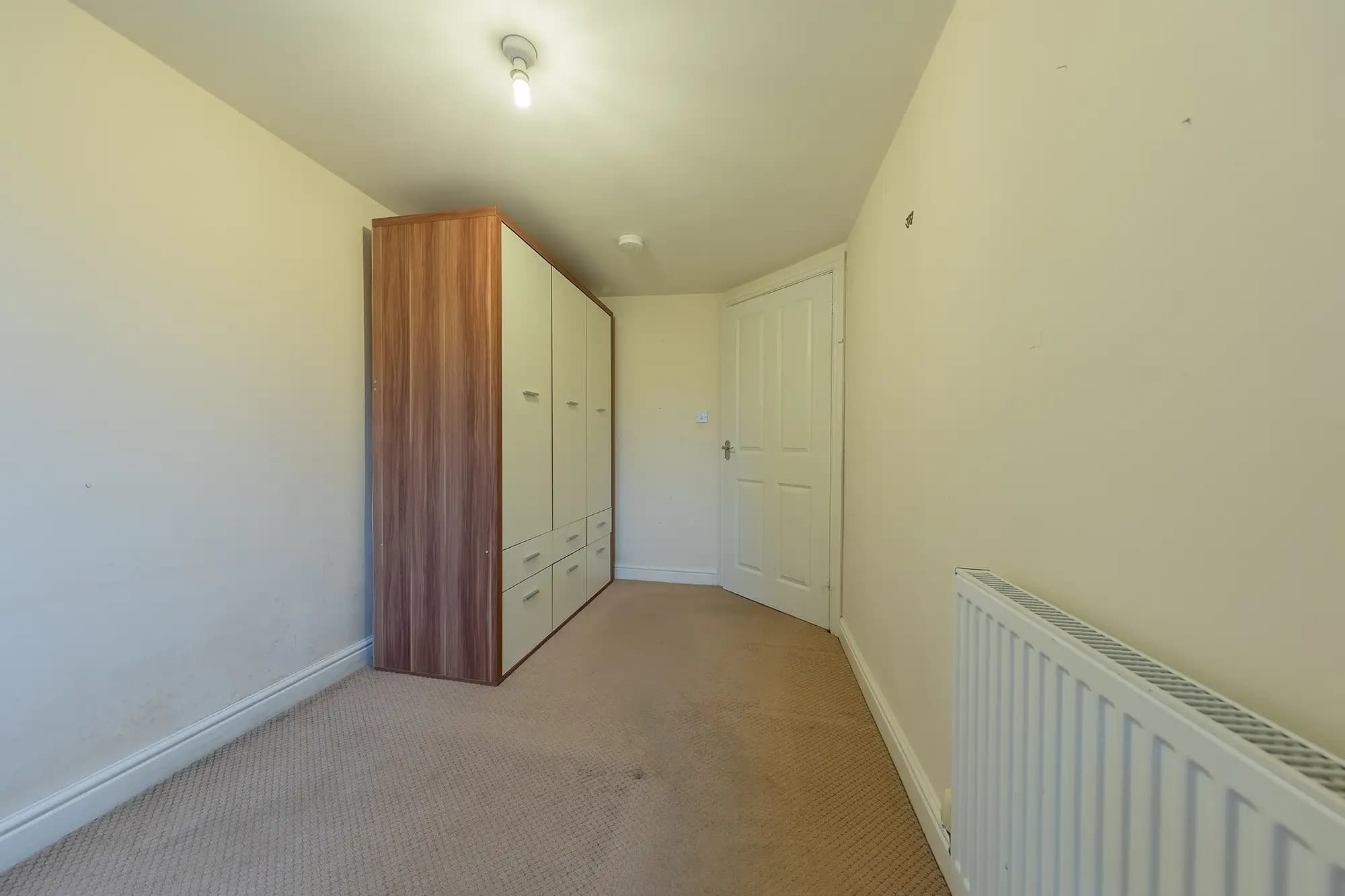 property photo 12 of 19