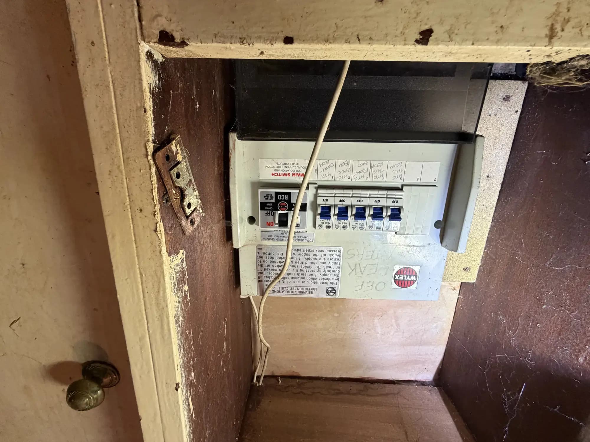 property photo 13 of 16