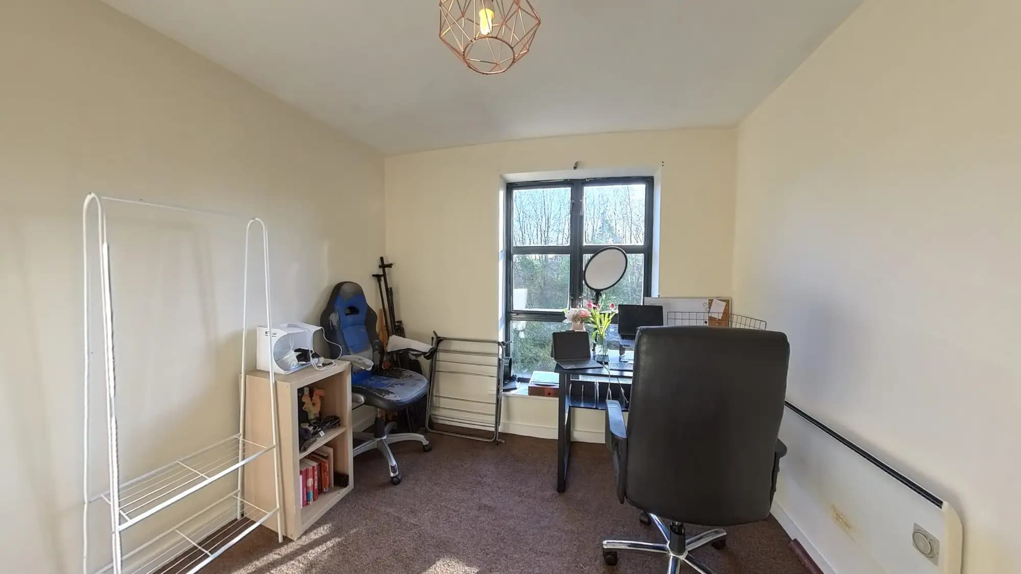 property photo 13 of 20