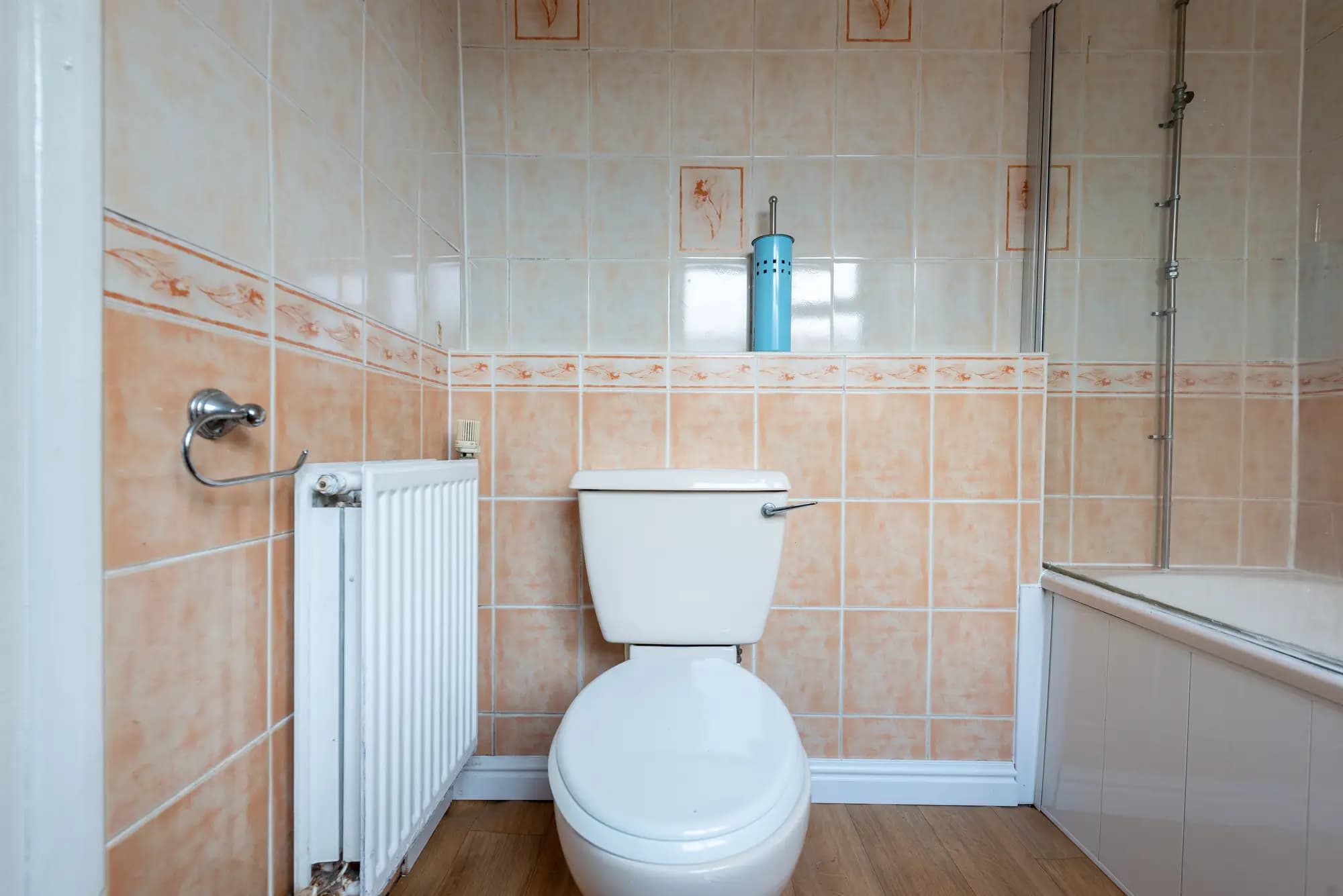 property photo 18 of 44
