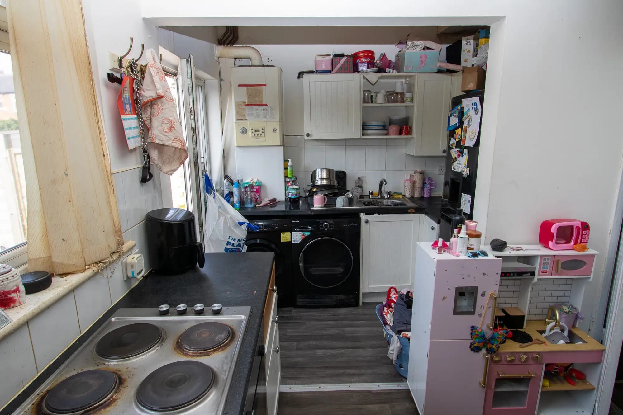 property photo 6 of 20