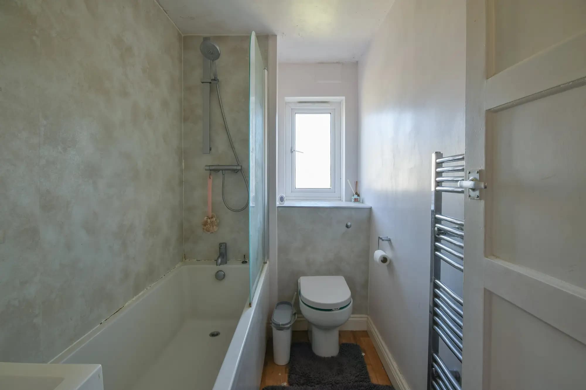 property photo 7 of 16