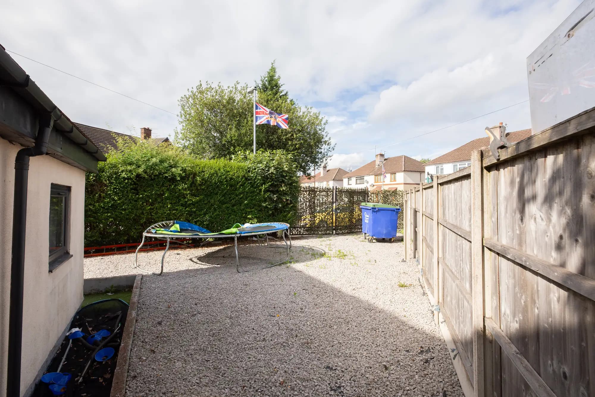 property photo 23 of 29