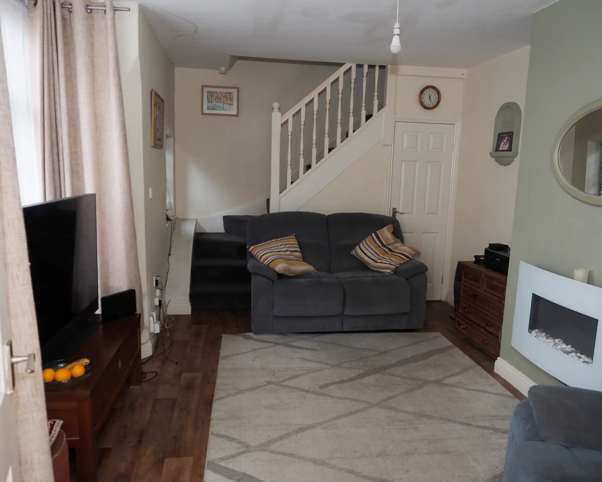 property photo 3 of 21