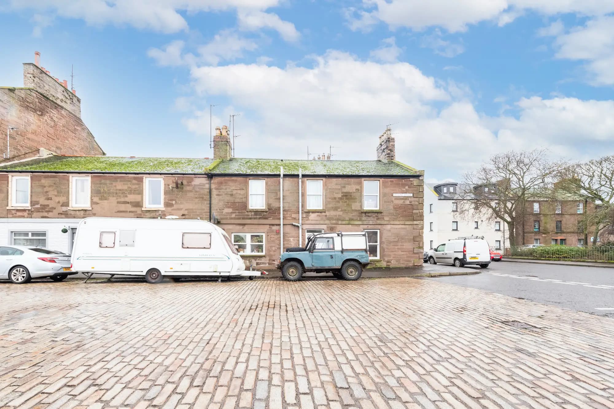 property photo 20 of 22