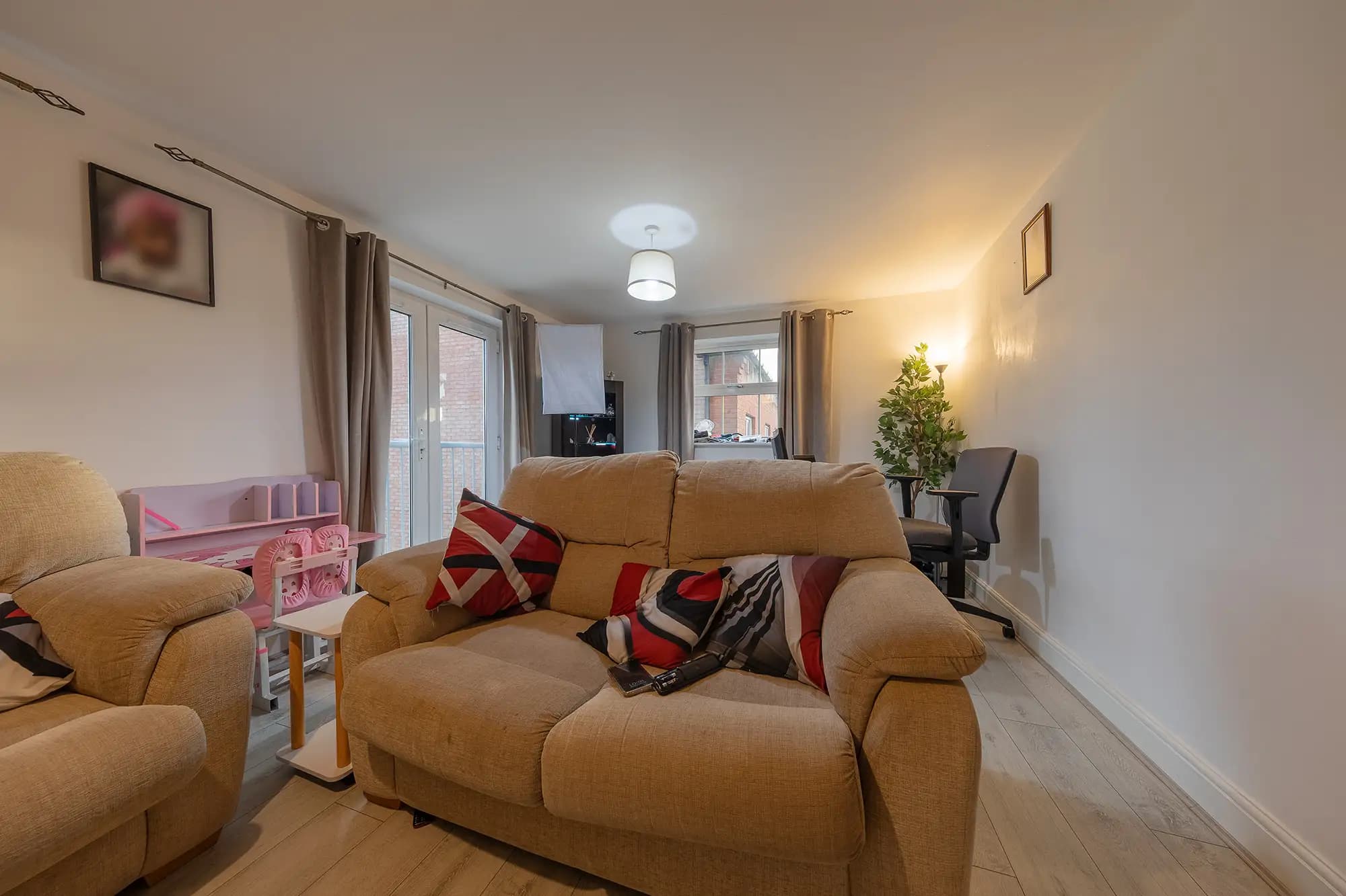 property photo 3 of 26