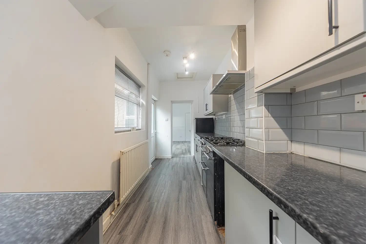 property photo 7 of 26