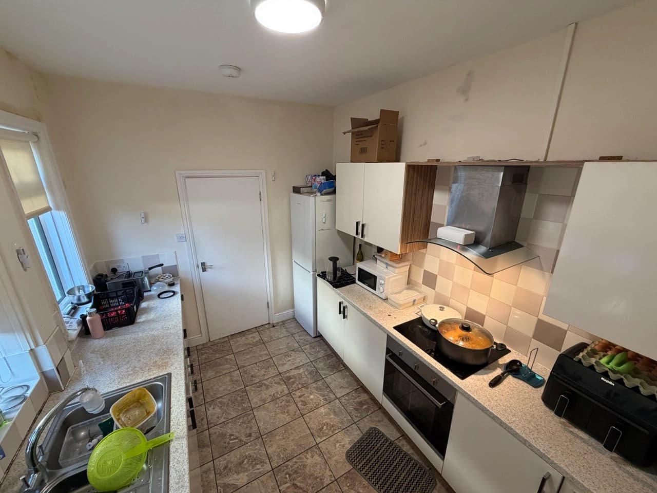 property photo 6 of 28