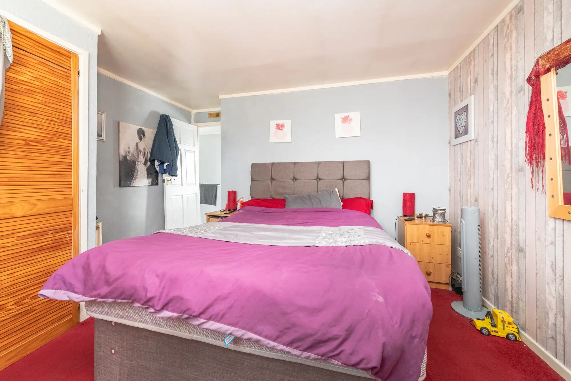 property photo 10 of 15