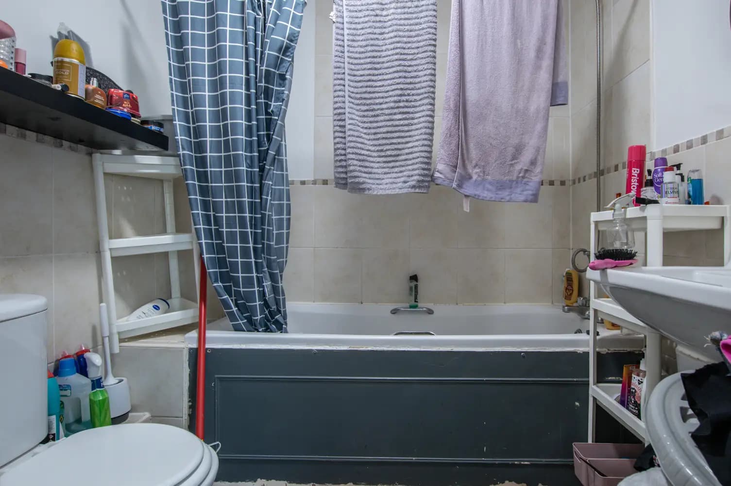 property photo 6 of 15