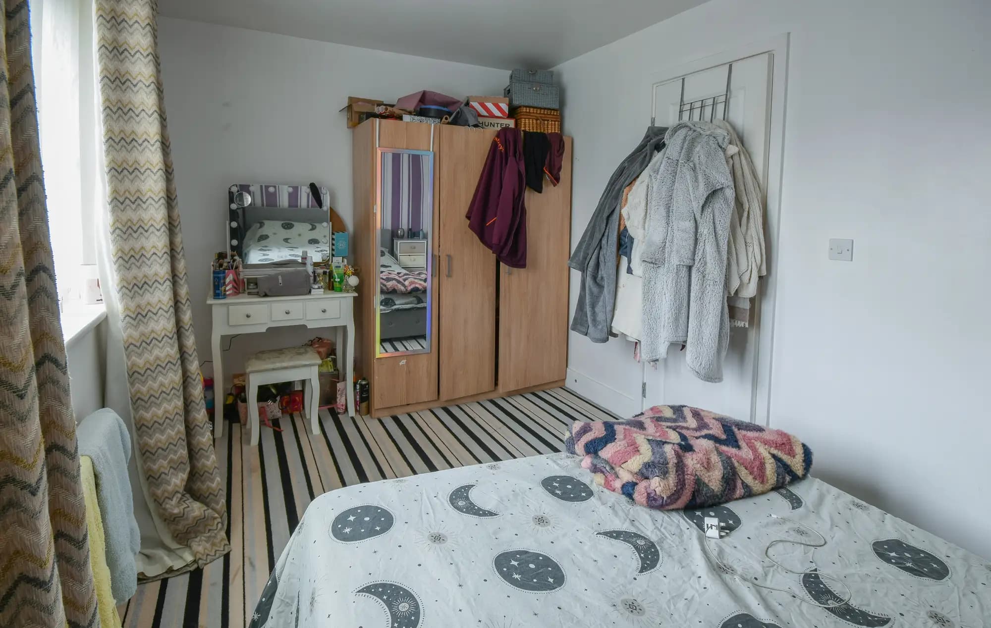 property photo 12 of 18