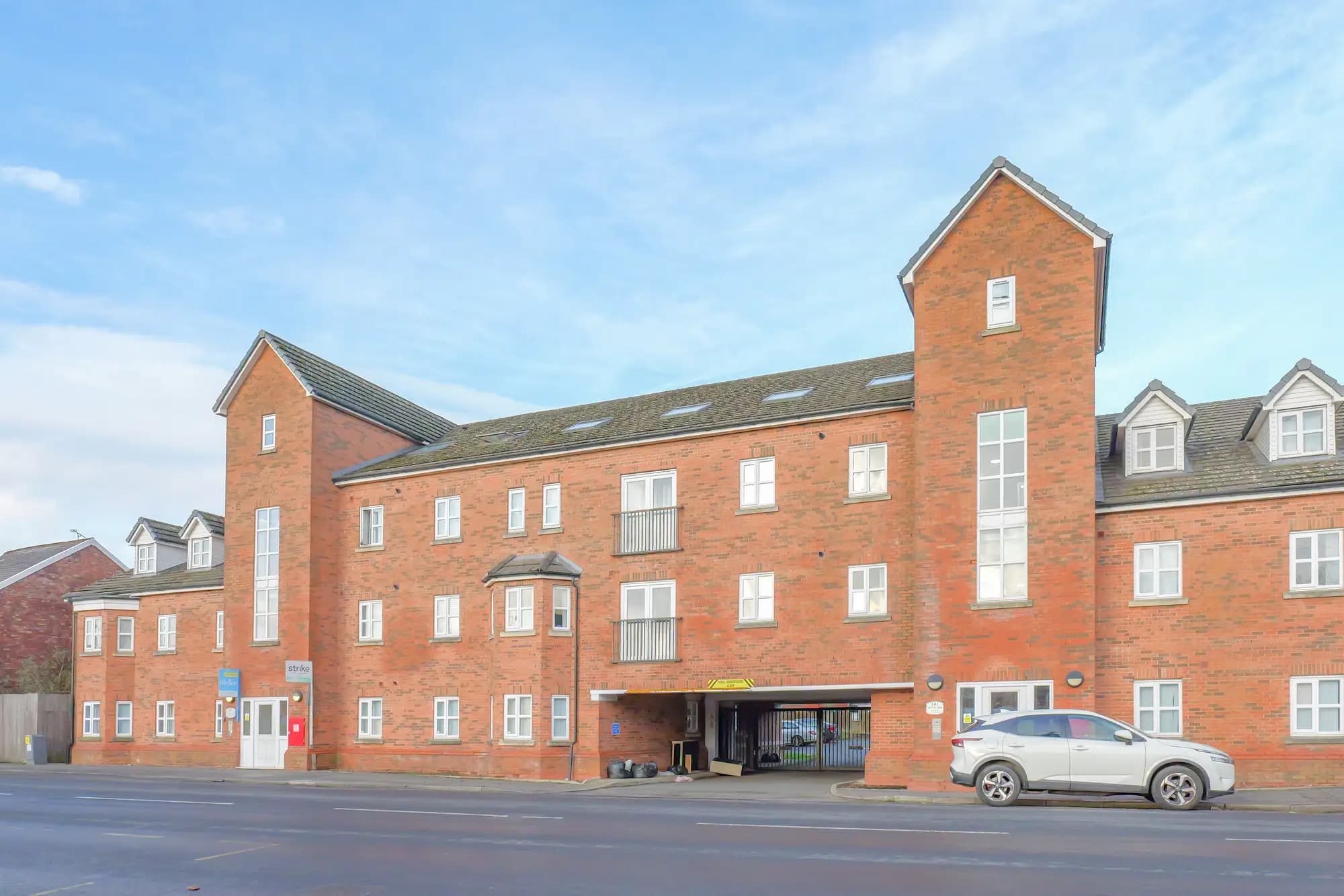 property photo 1 of 28