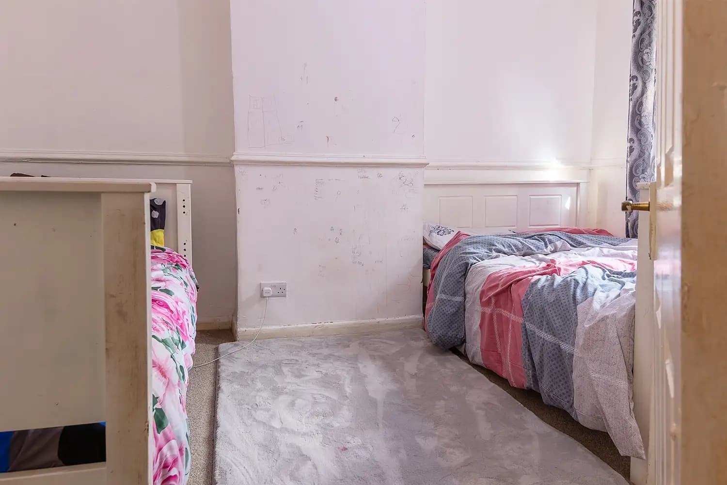 property photo 23 of 37