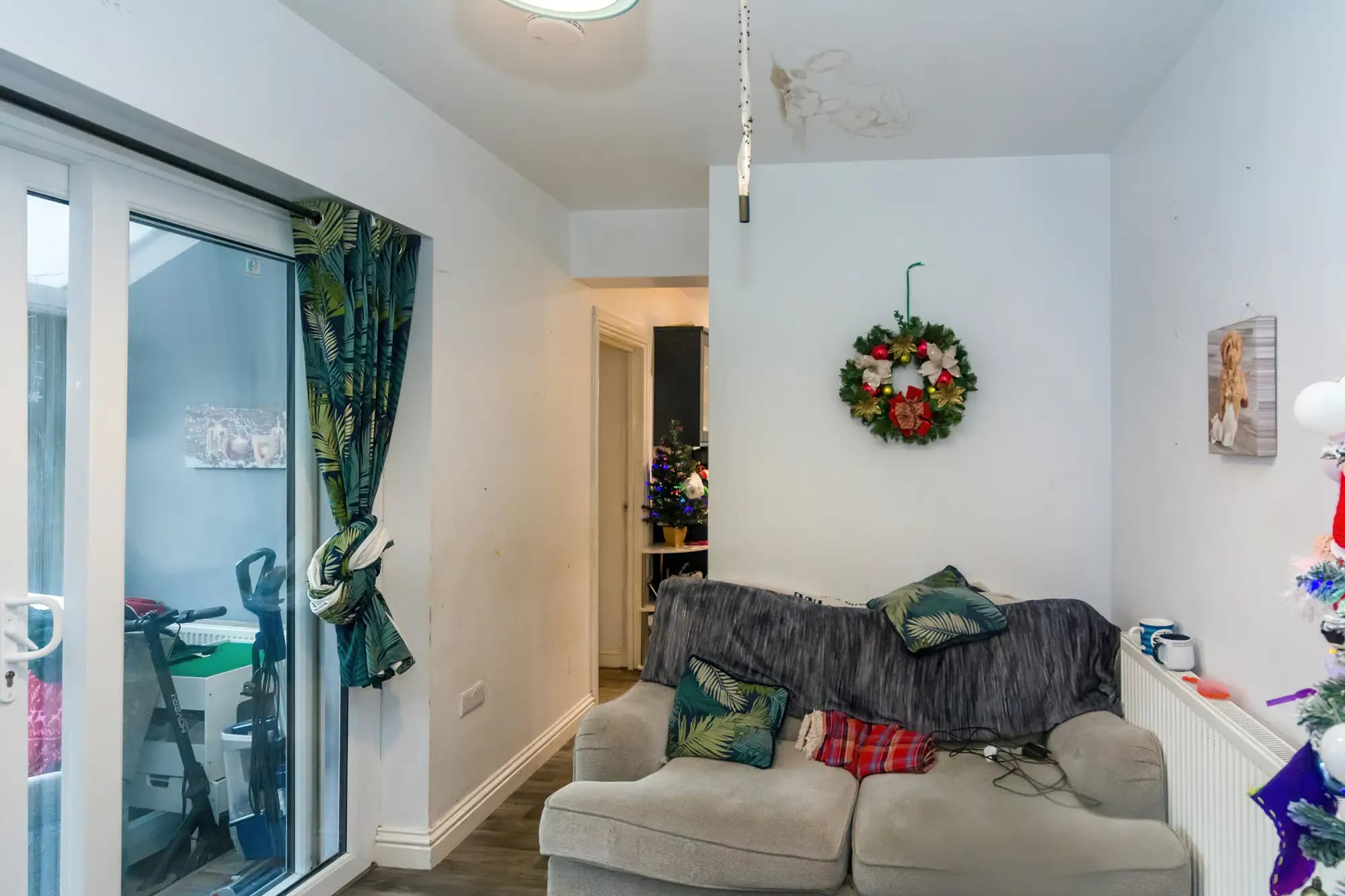 property photo 6 of 38