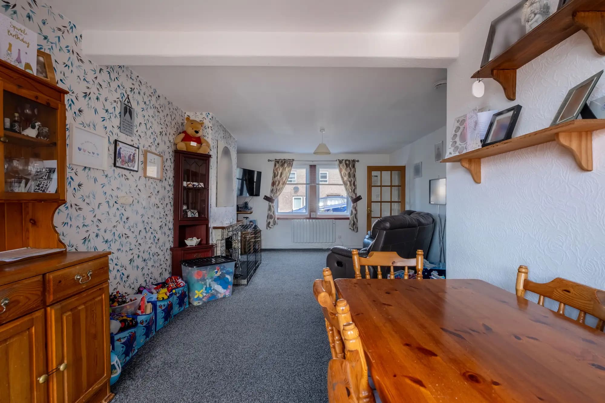 property photo 6 of 30
