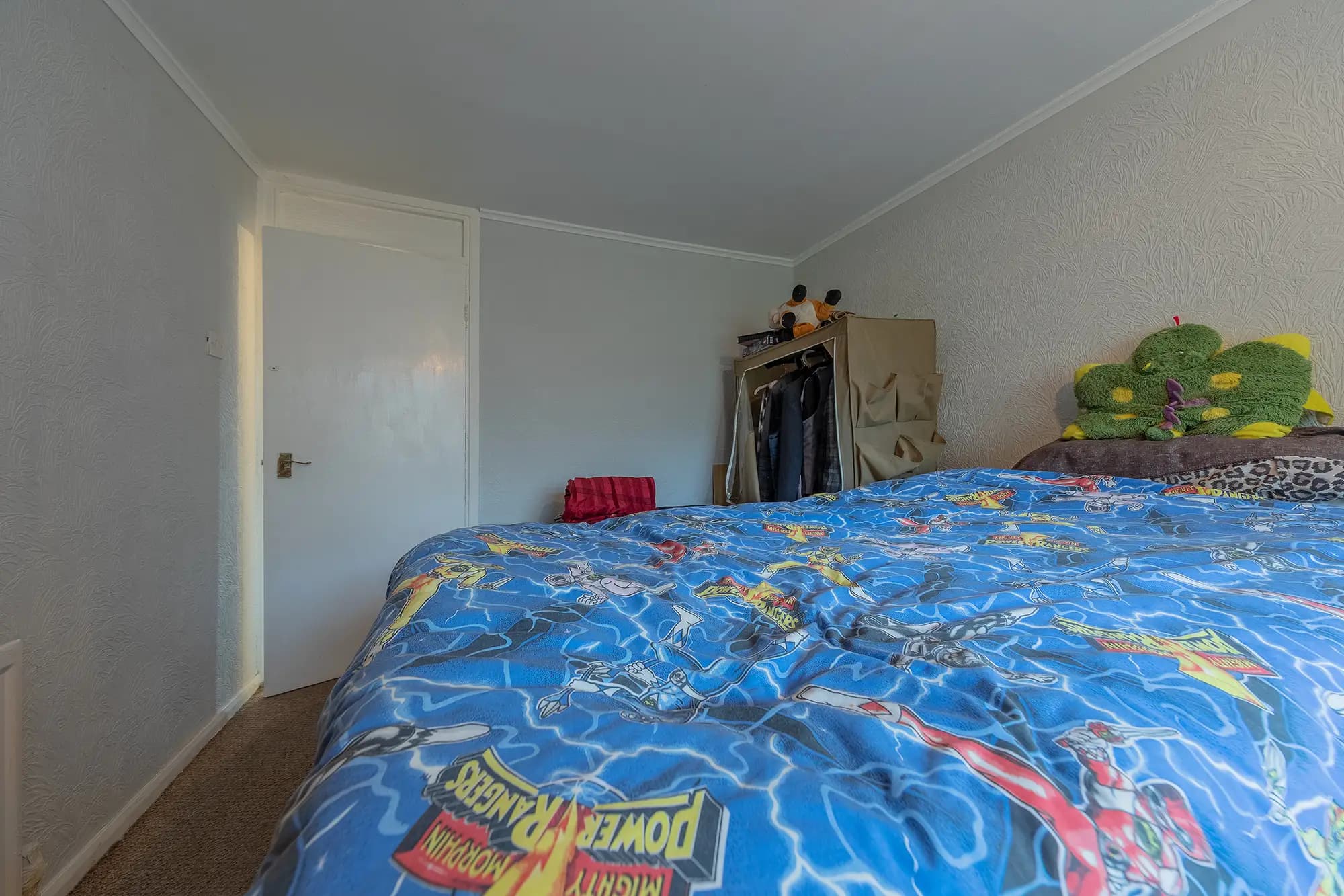 property photo 13 of 29