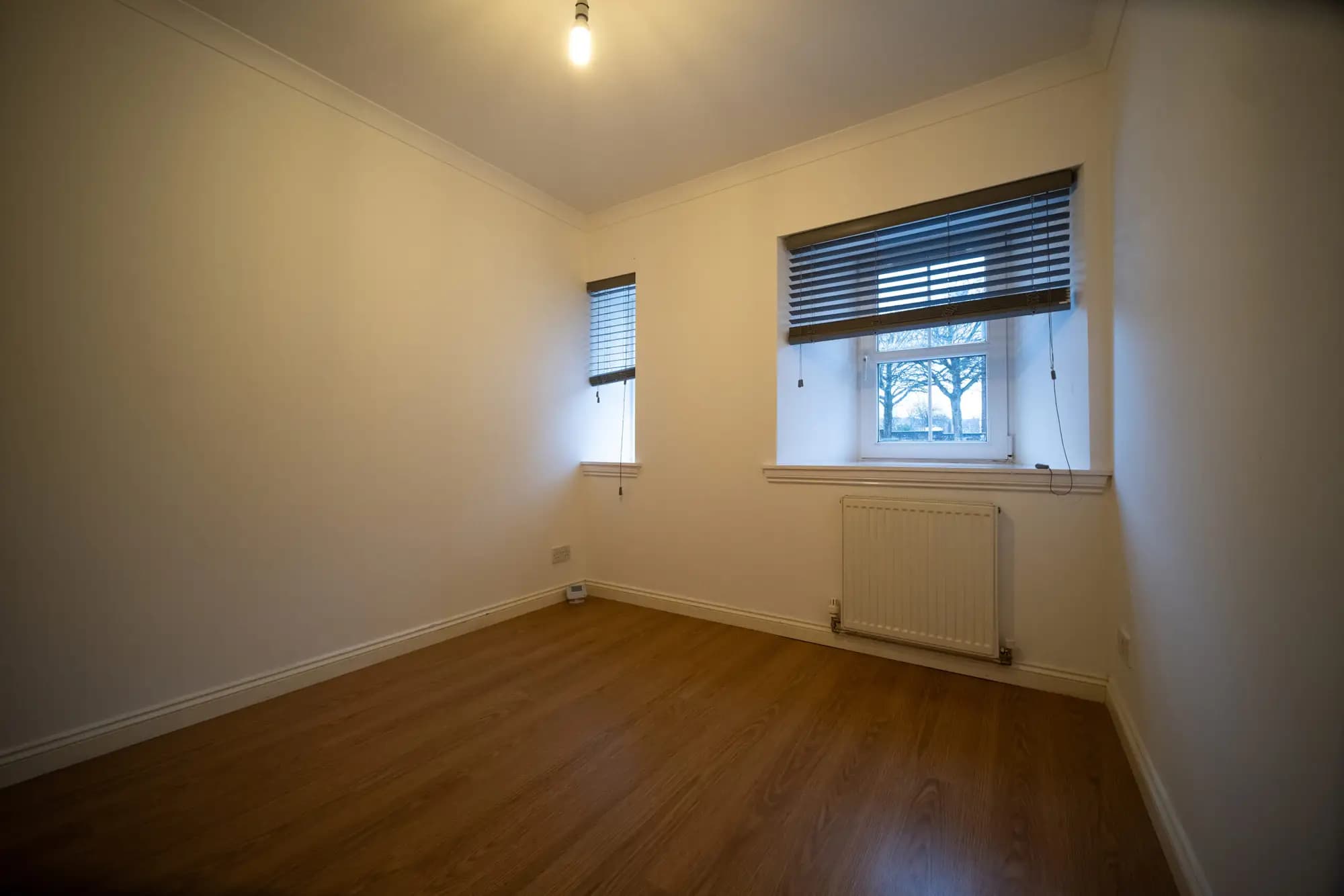 property photo 9 of 16