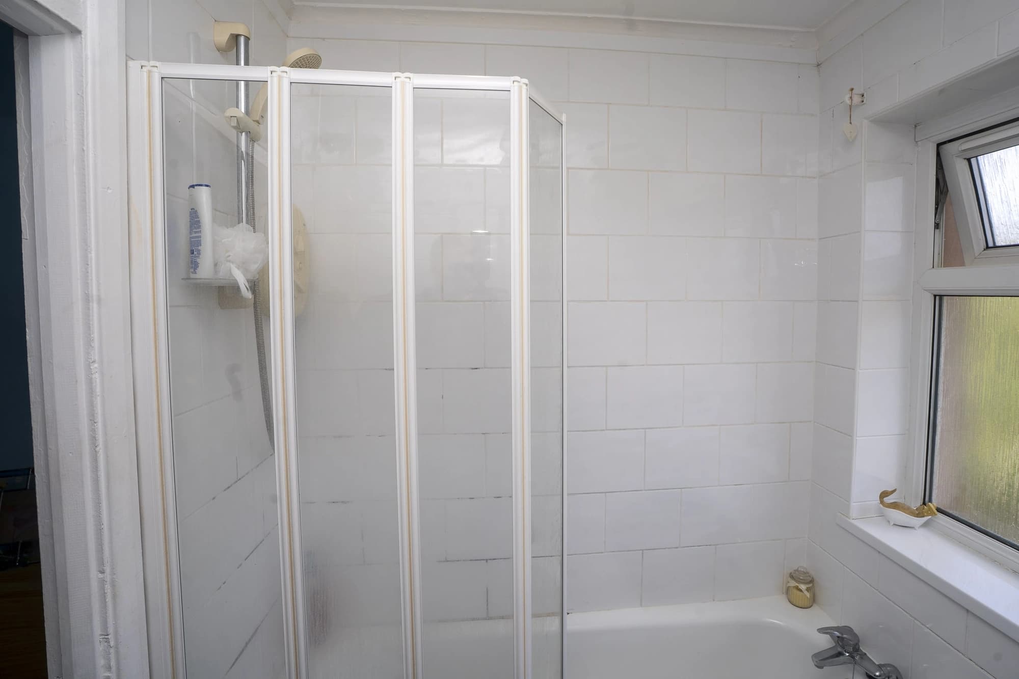 property photo 10 of 20