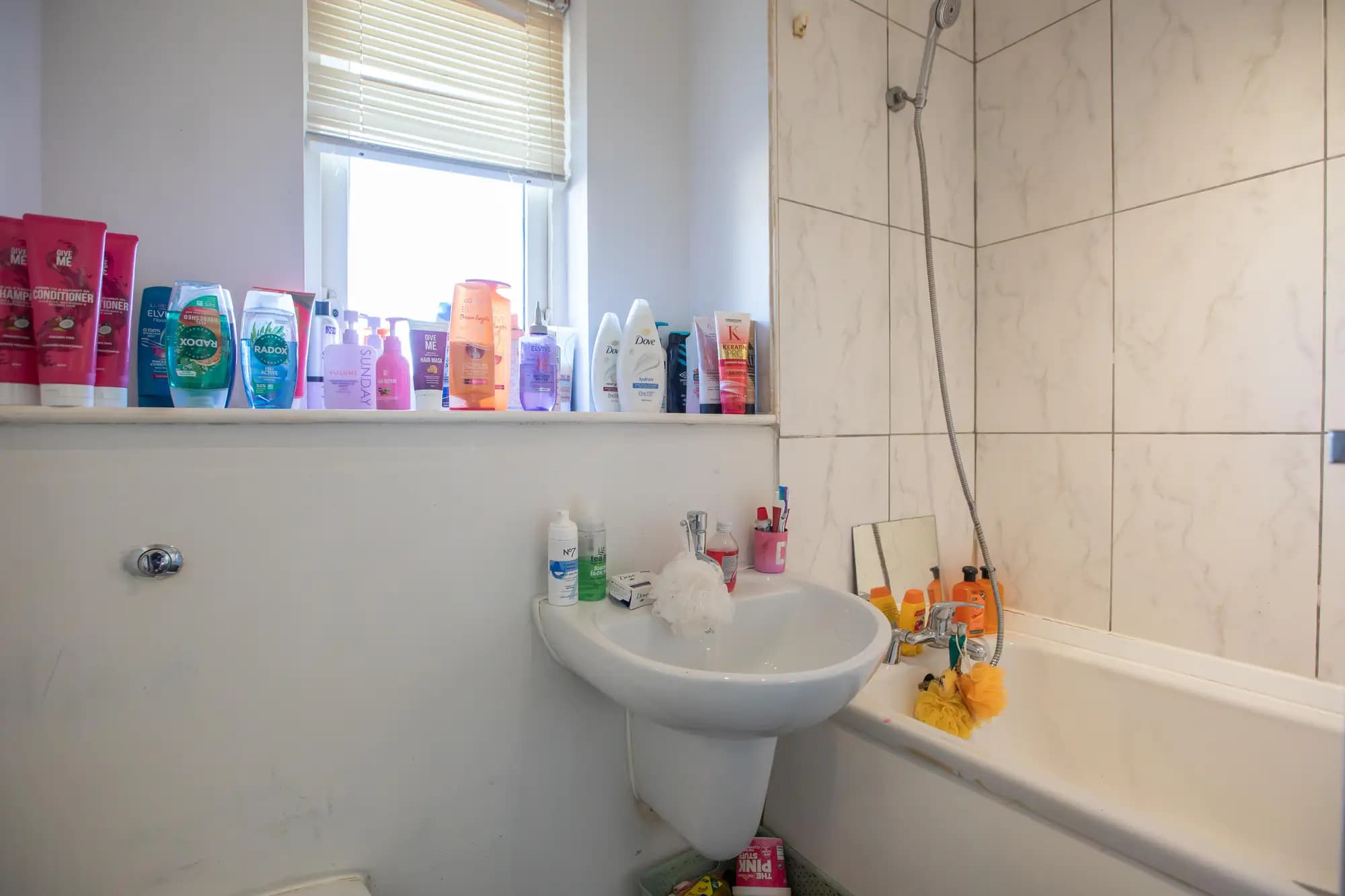 property photo 13 of 28