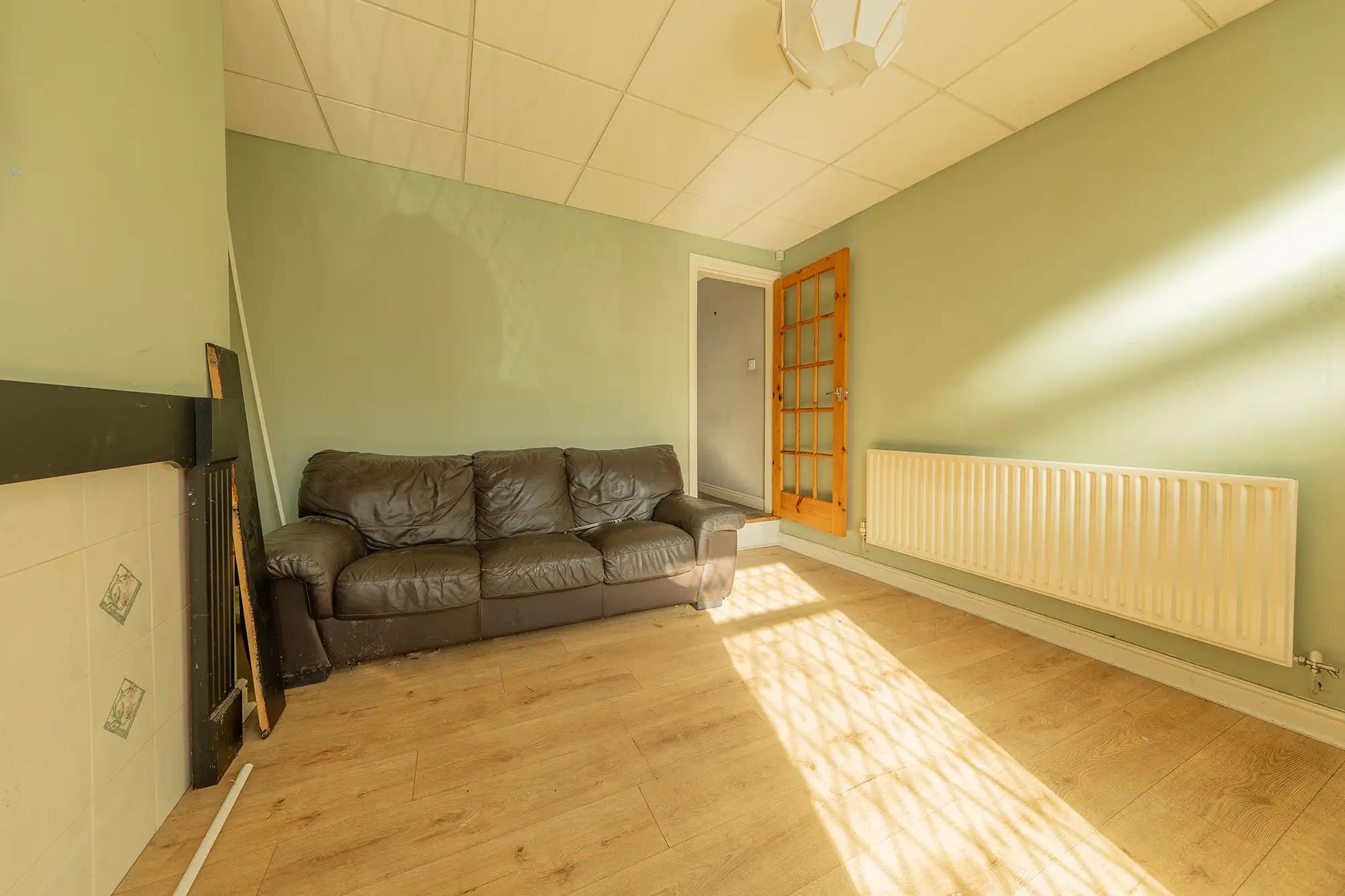 property photo 2 of 28