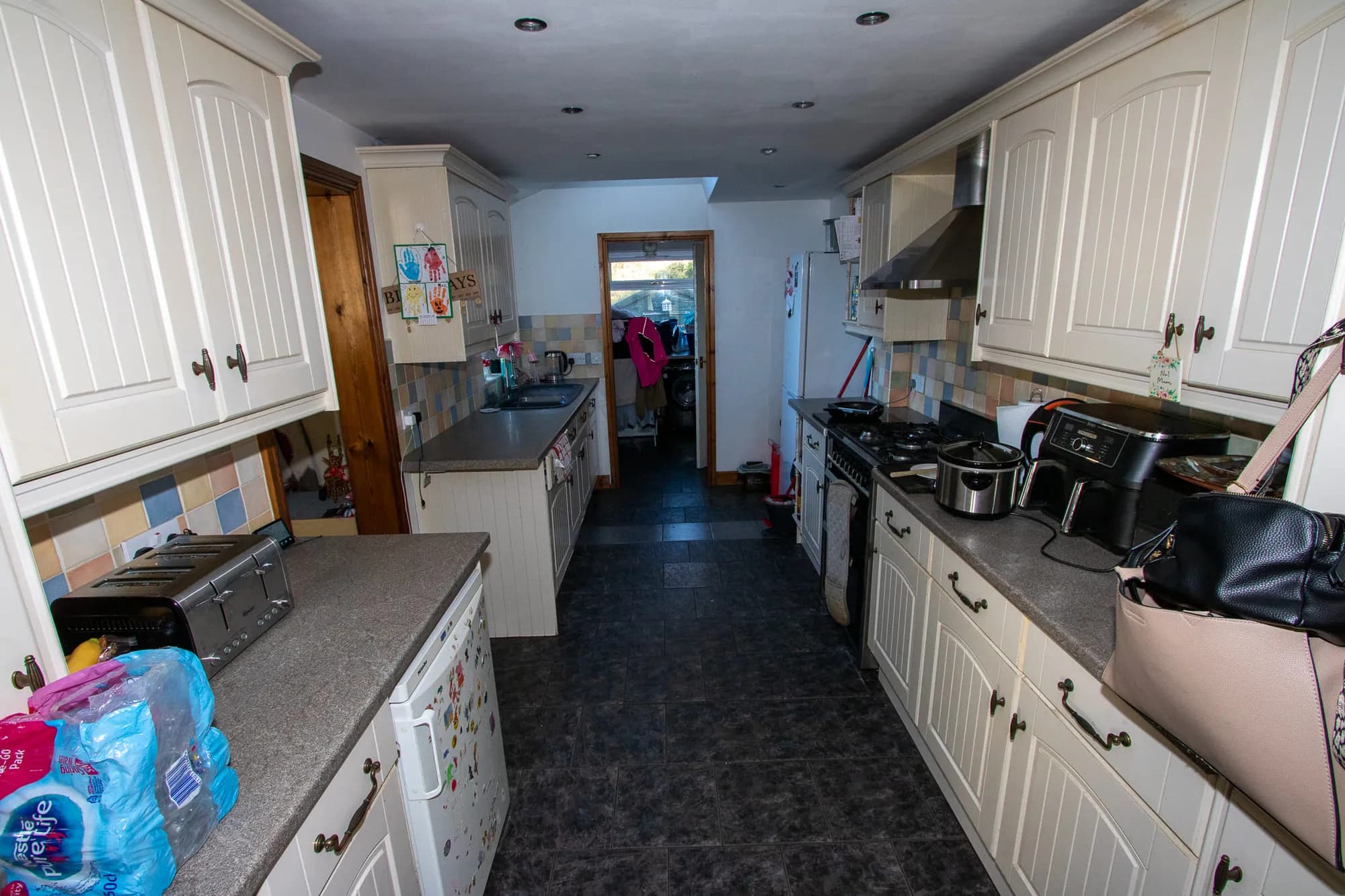 property photo 5 of 20