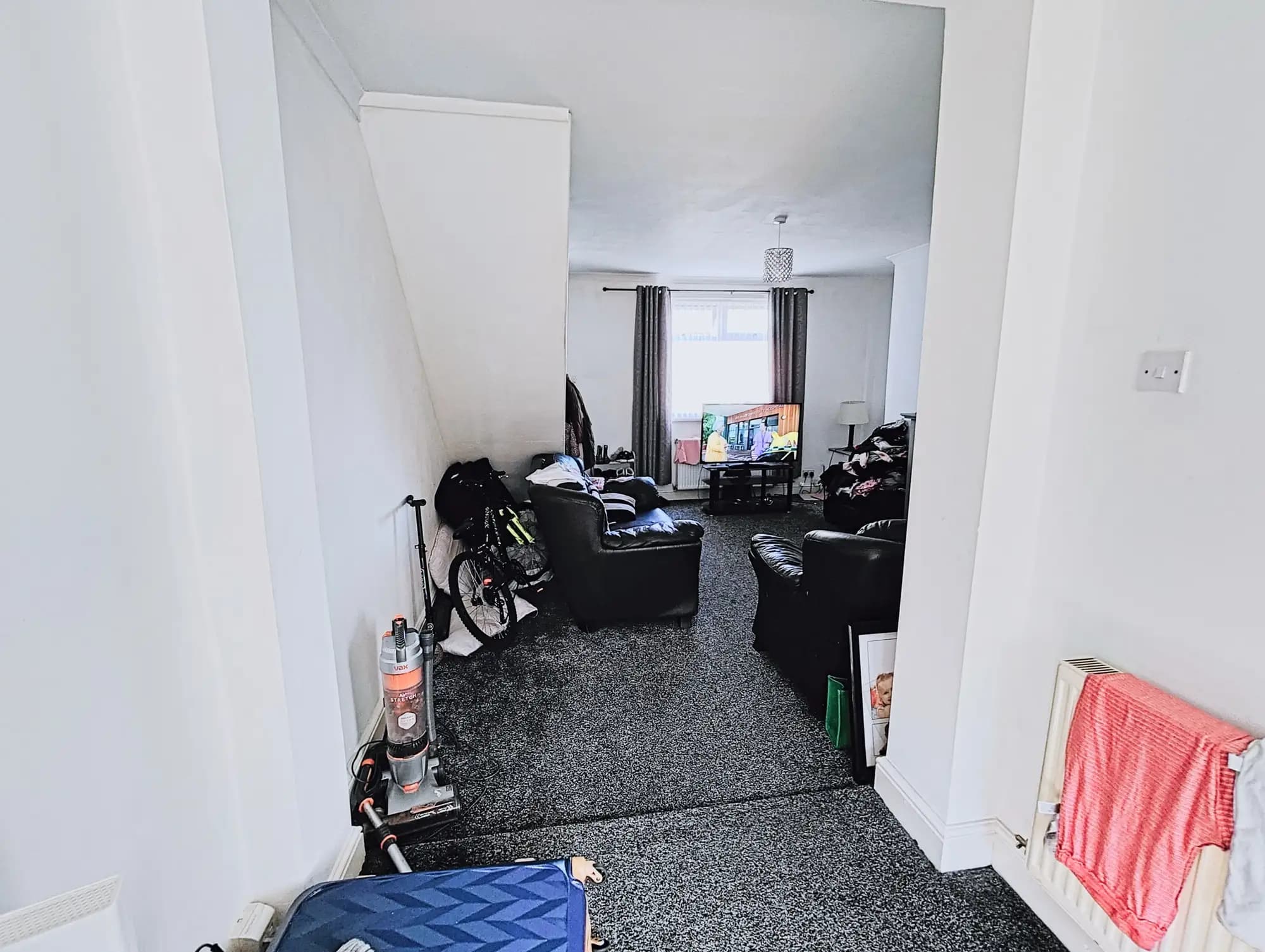 property photo 4 of 21