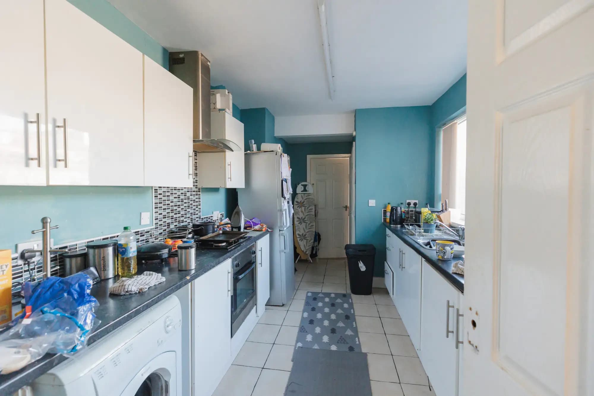 property photo 6 of 17