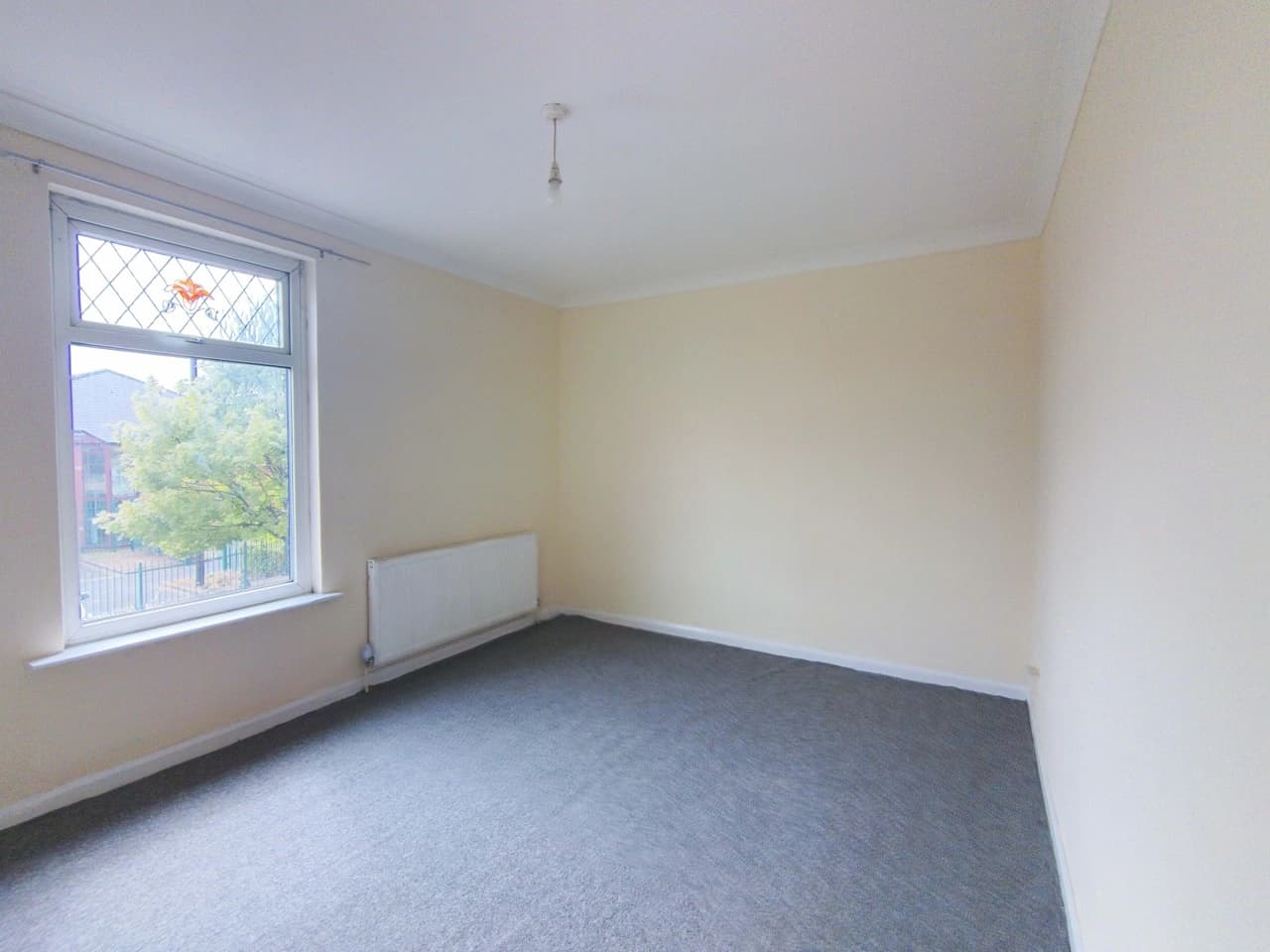 property photo 10 of 14