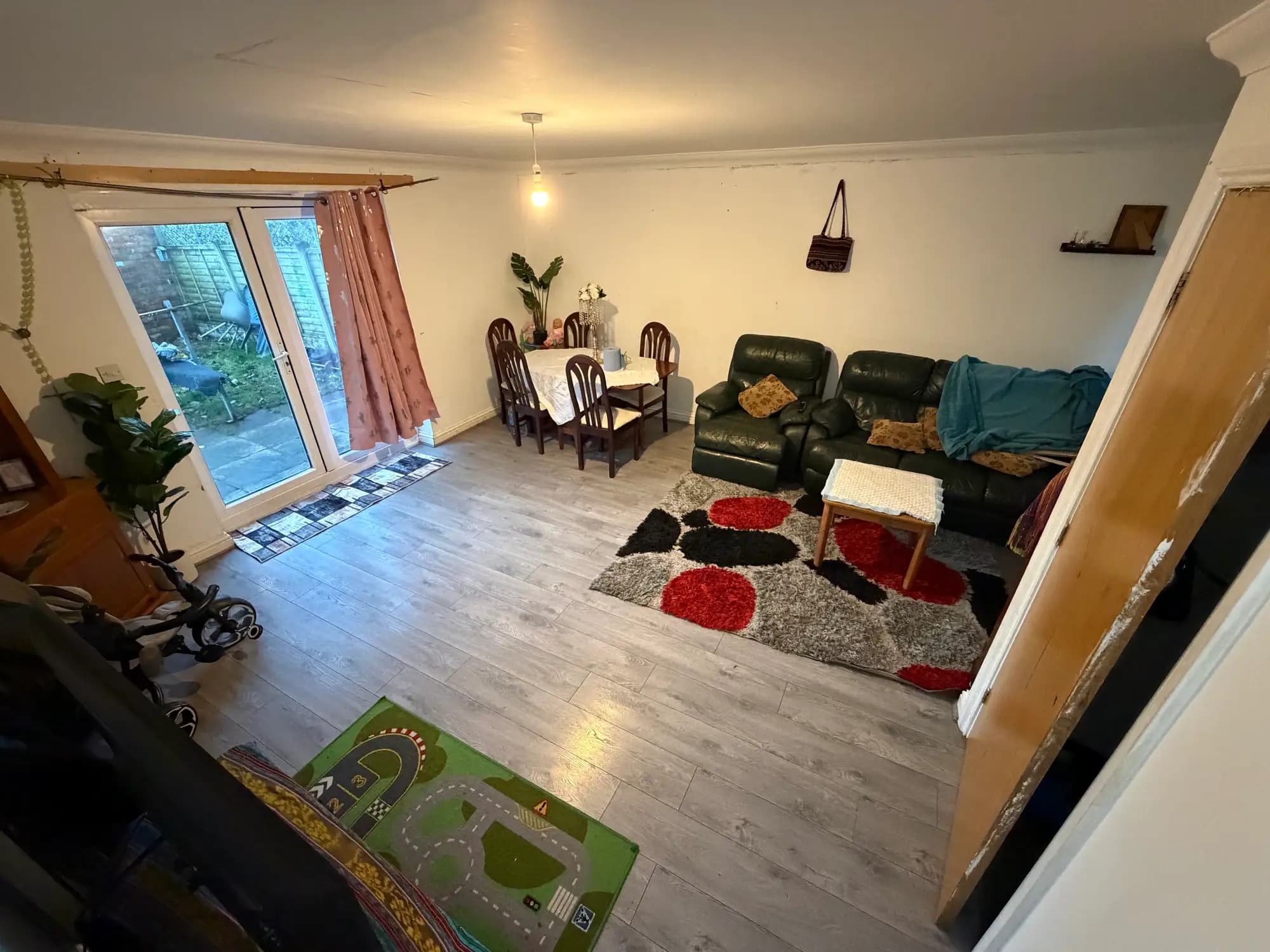 property photo 4 of 36