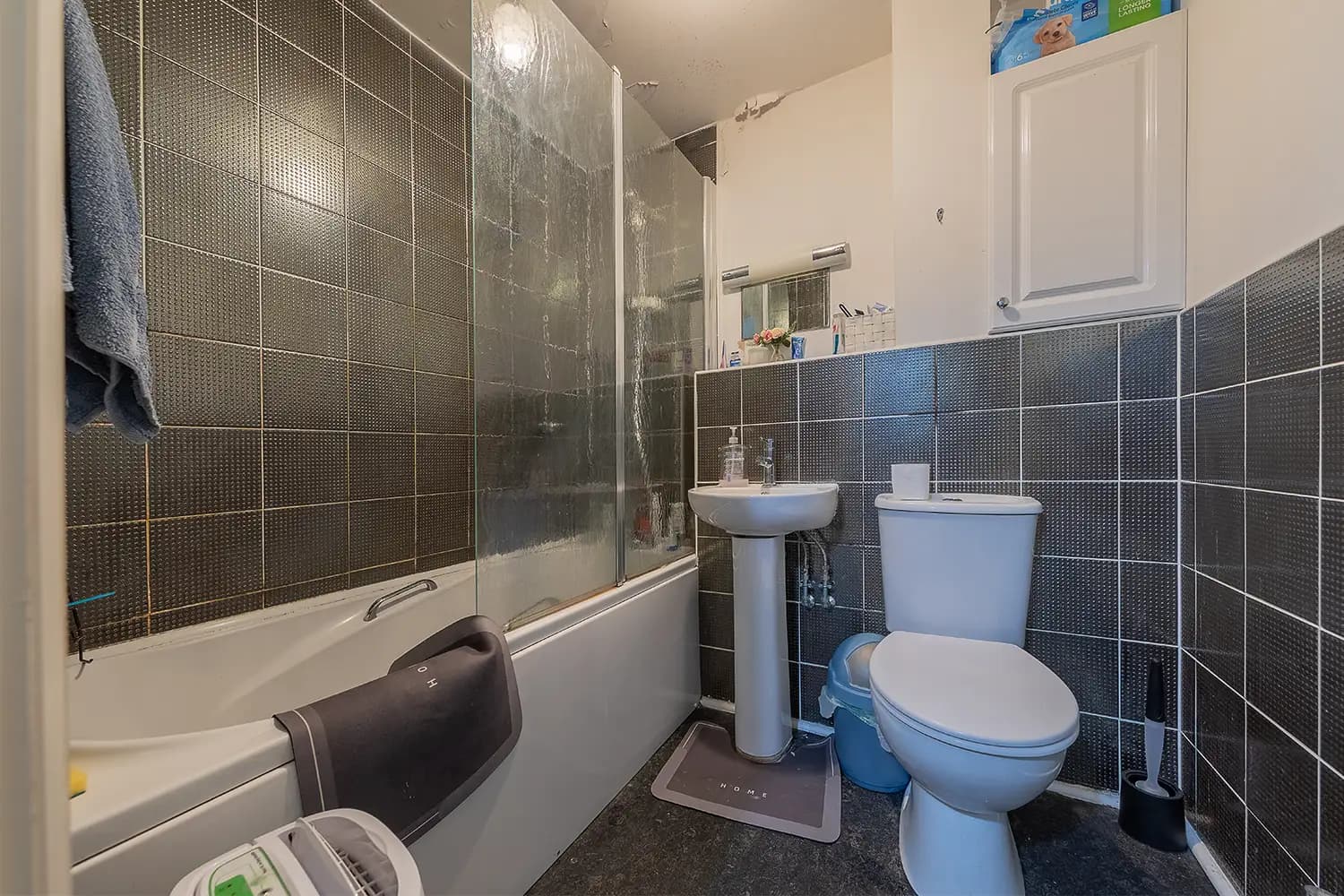 property photo 11 of 37