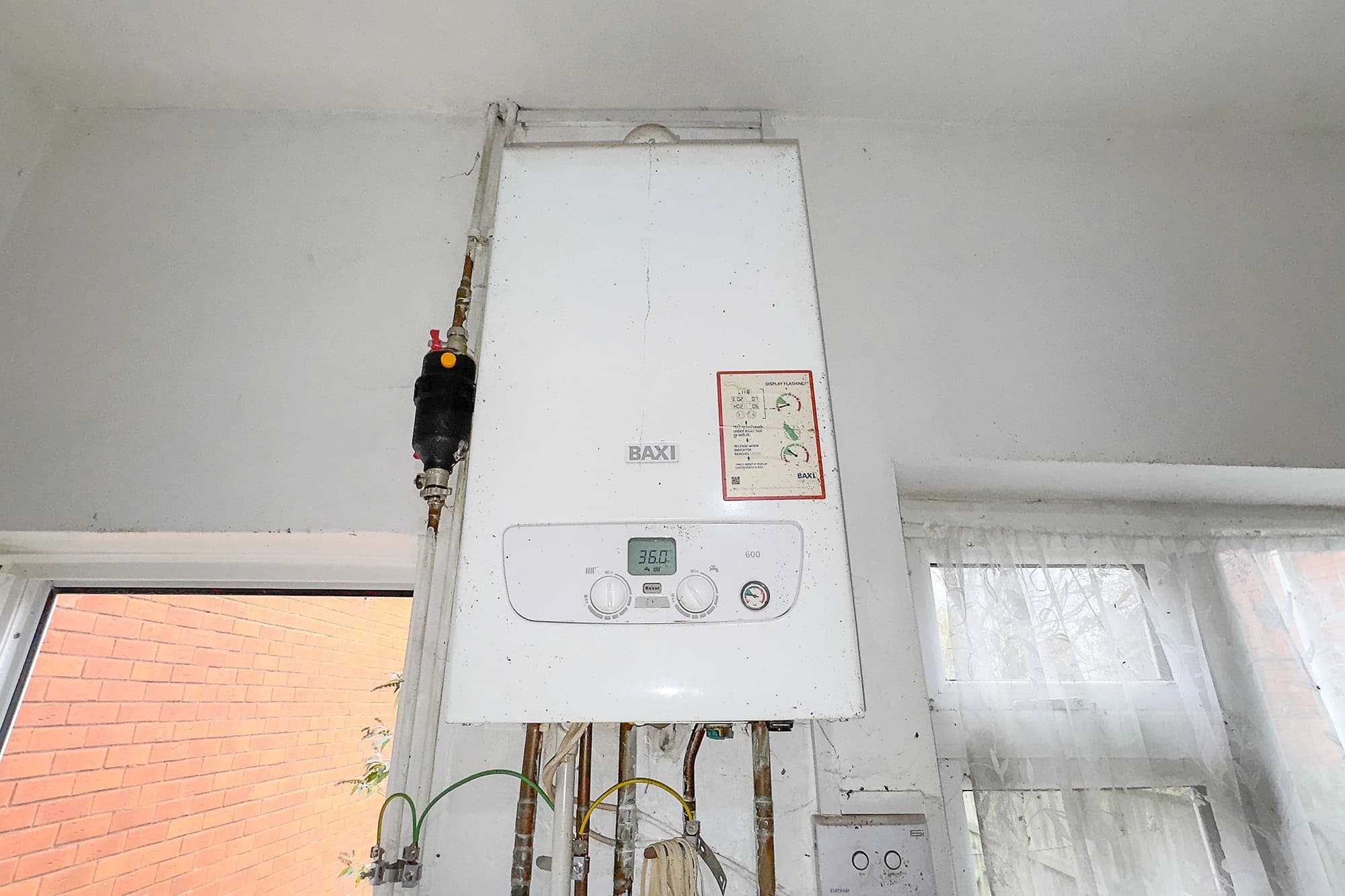 property photo 15 of 18