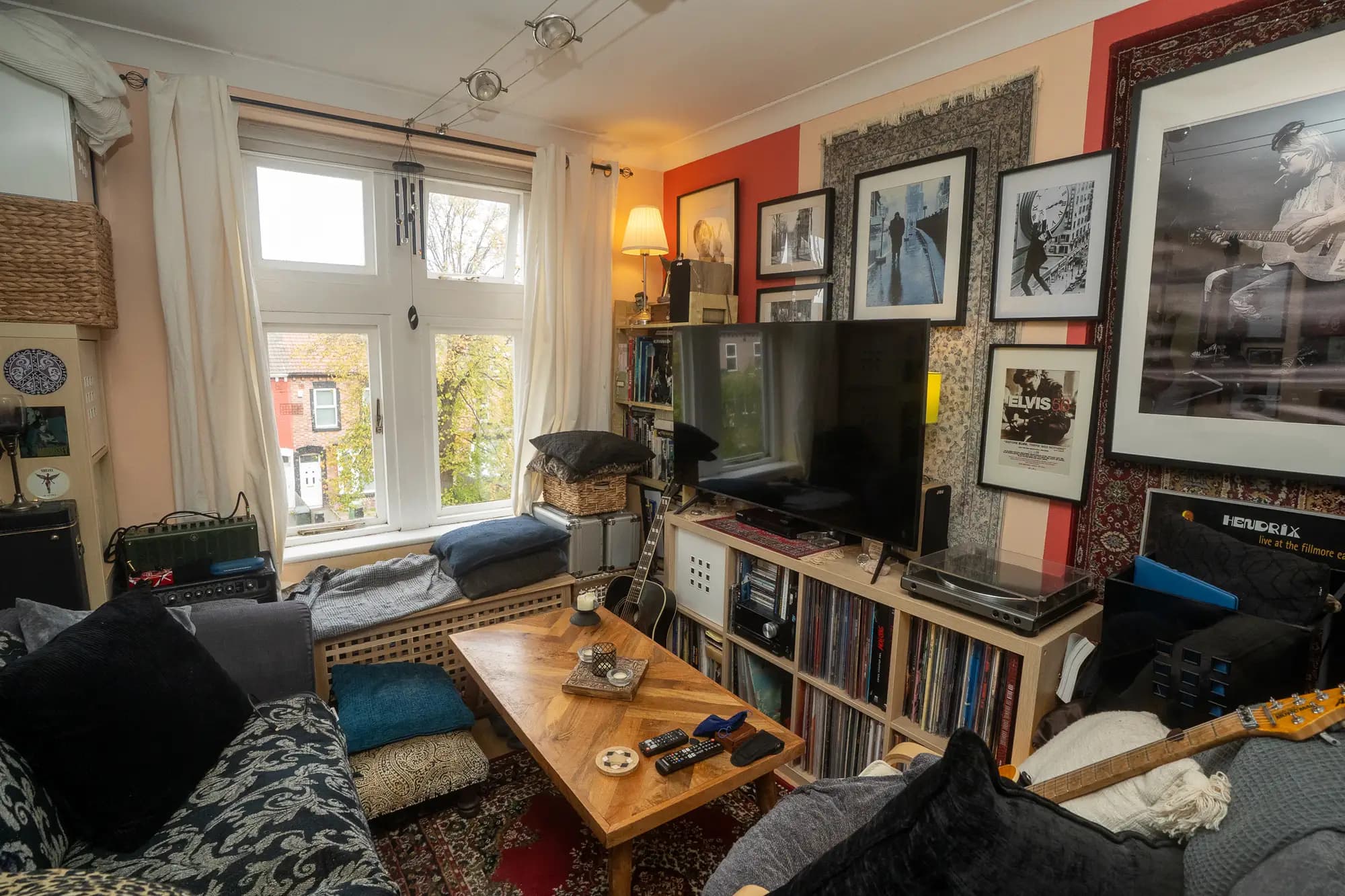 property photo 4 of 14