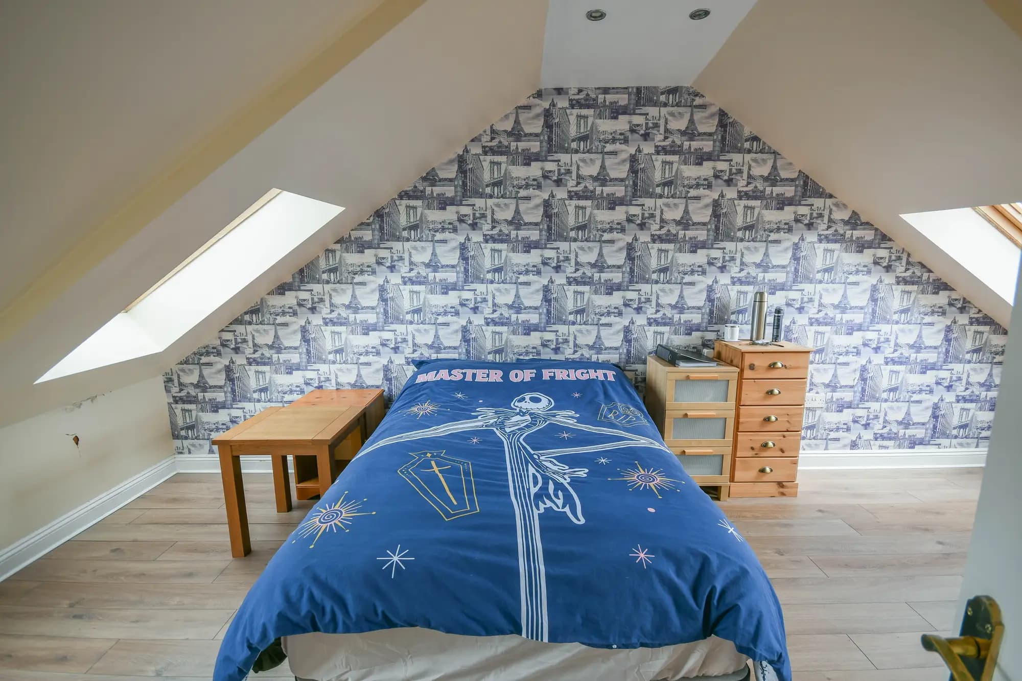 property photo 12 of 20
