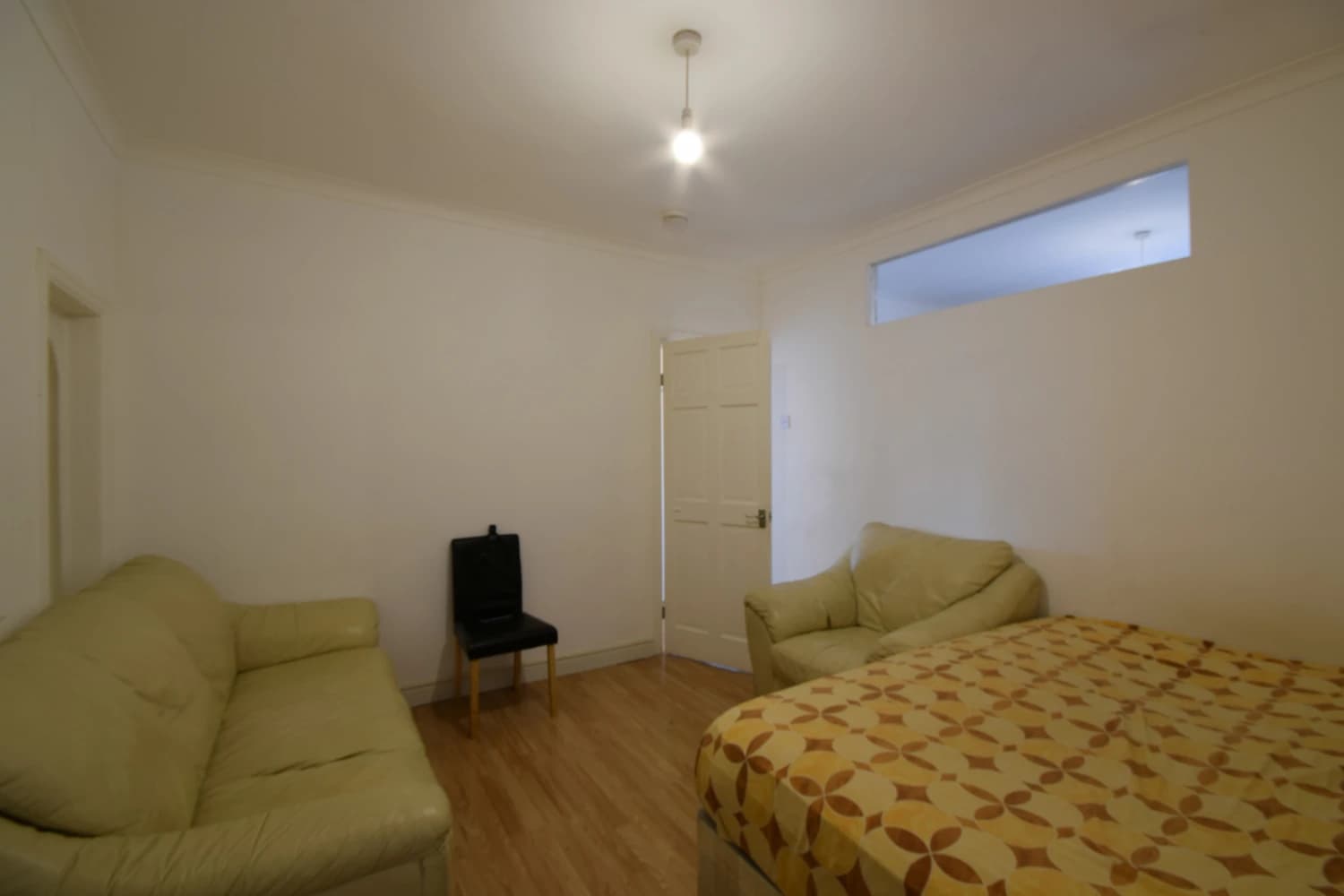 property photo 6 of 17