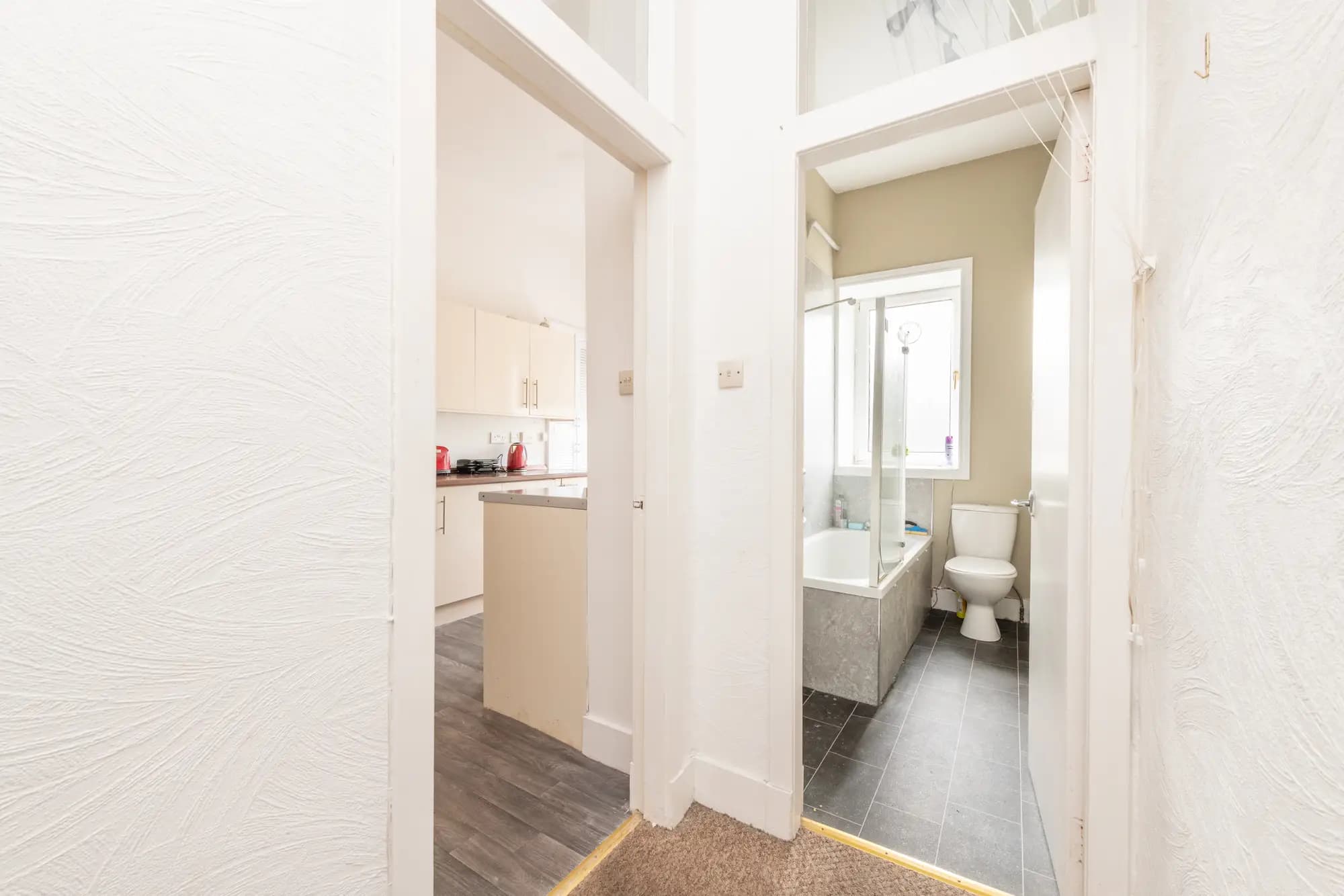 property photo 10 of 20