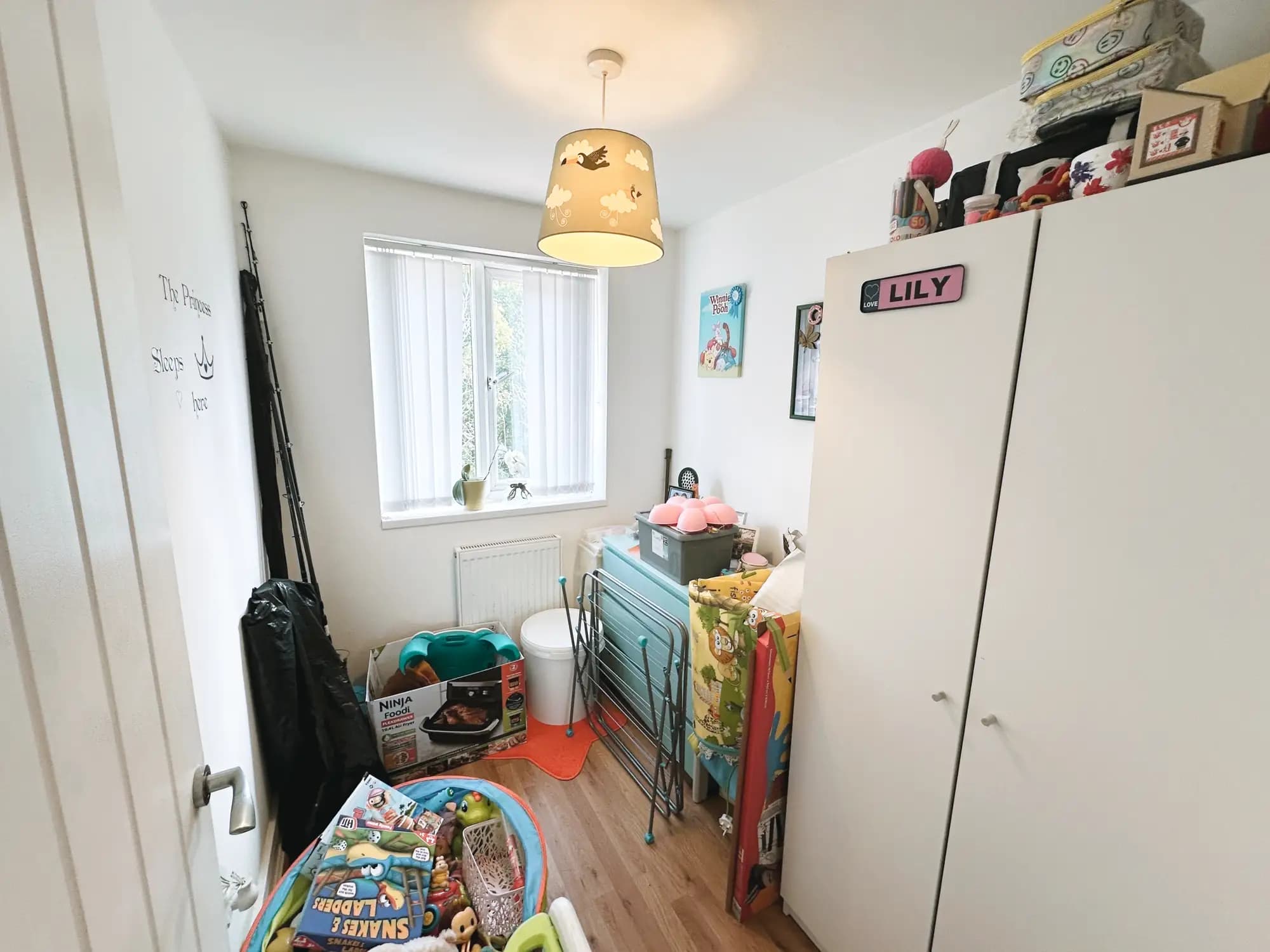 property photo 17 of 29