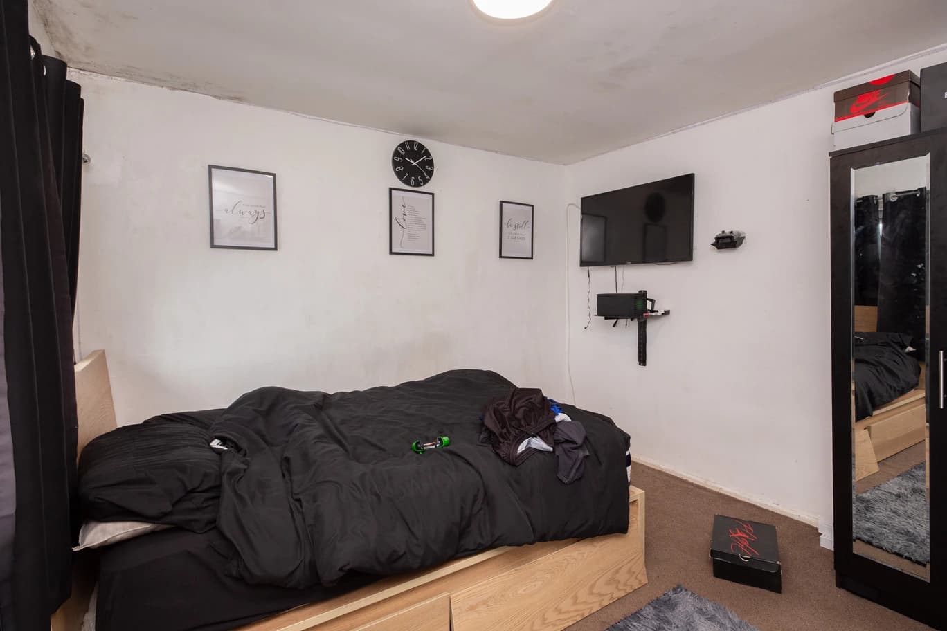 property photo 13 of 21