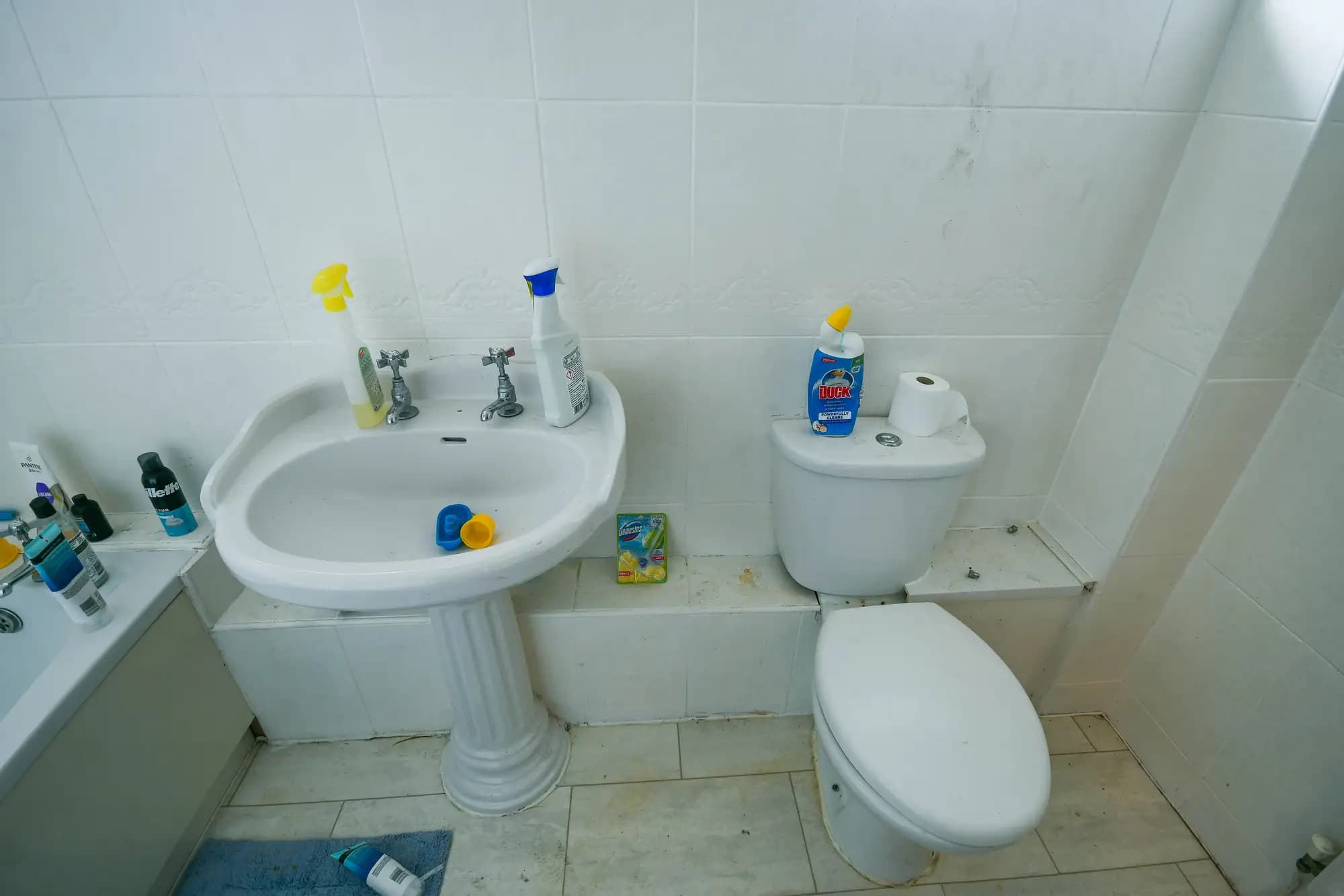 property photo 8 of 16