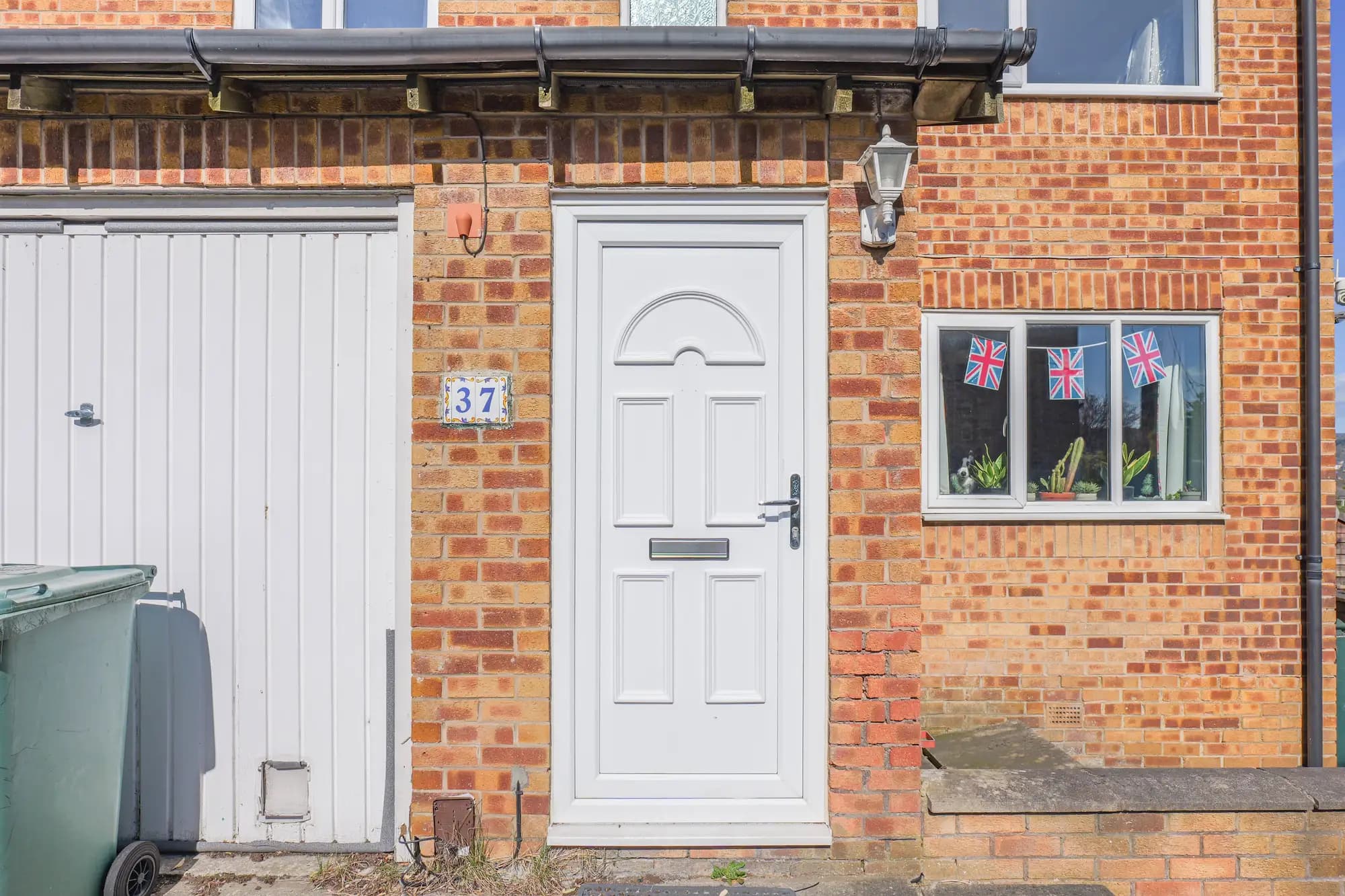 property photo 15 of 16