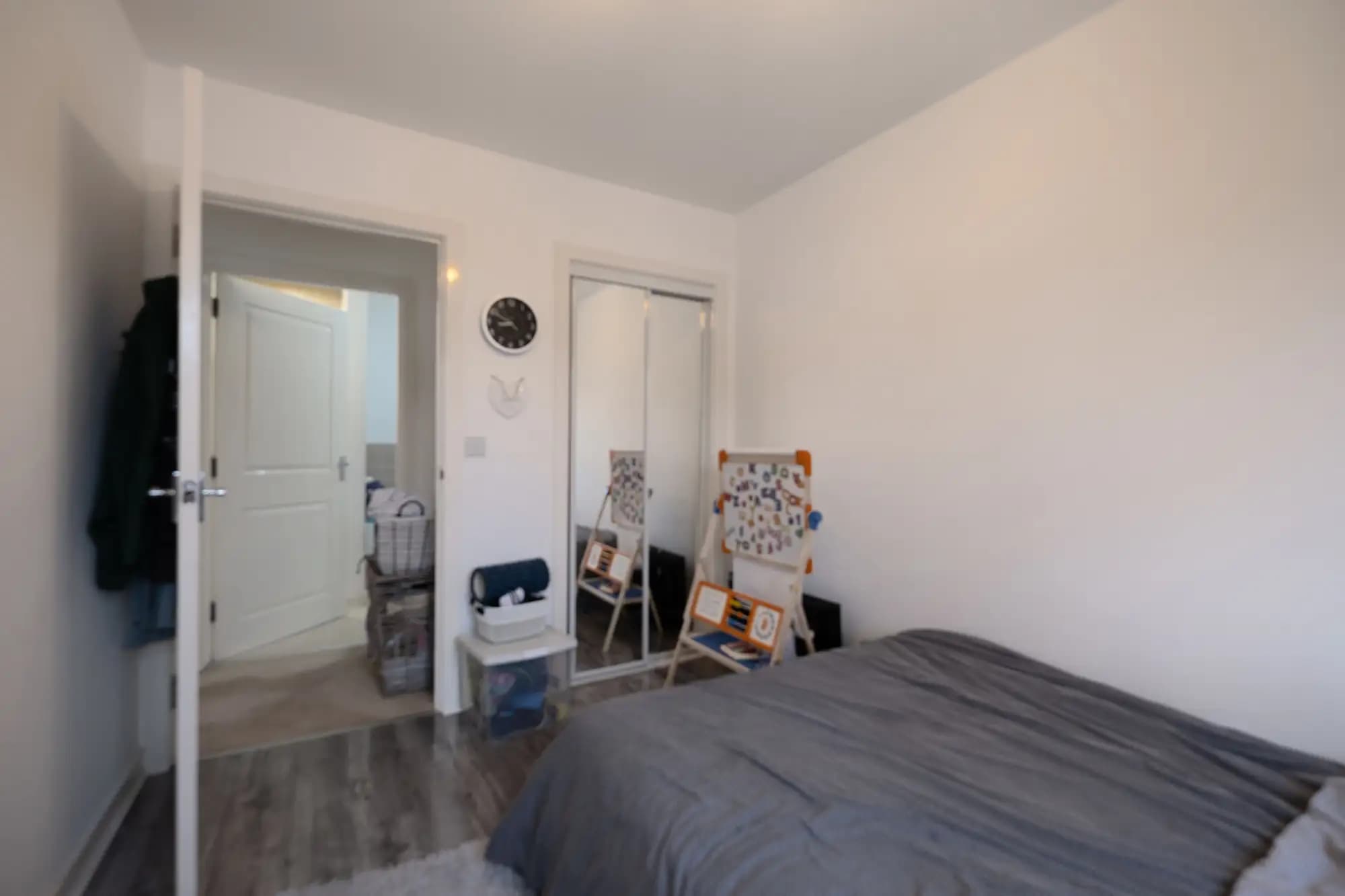 property photo 17 of 34