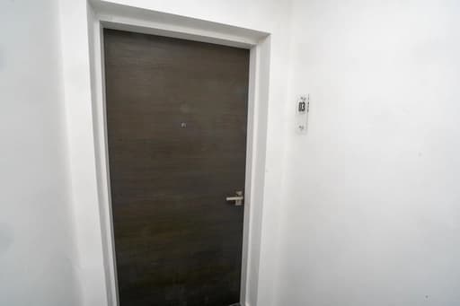 property photo 22 of 25