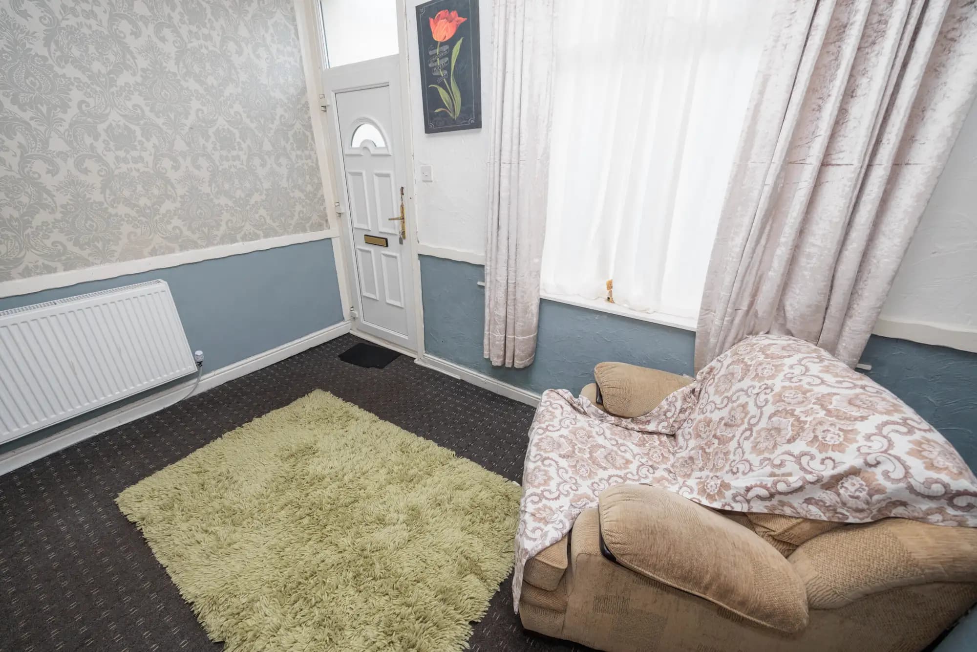 property photo 6 of 30