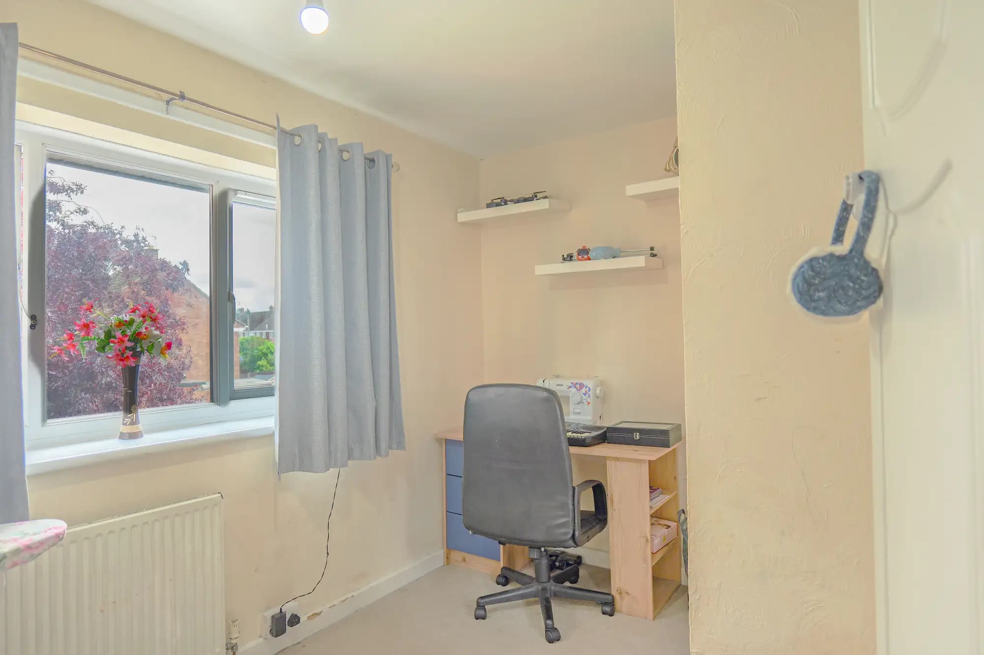 property photo 13 of 23