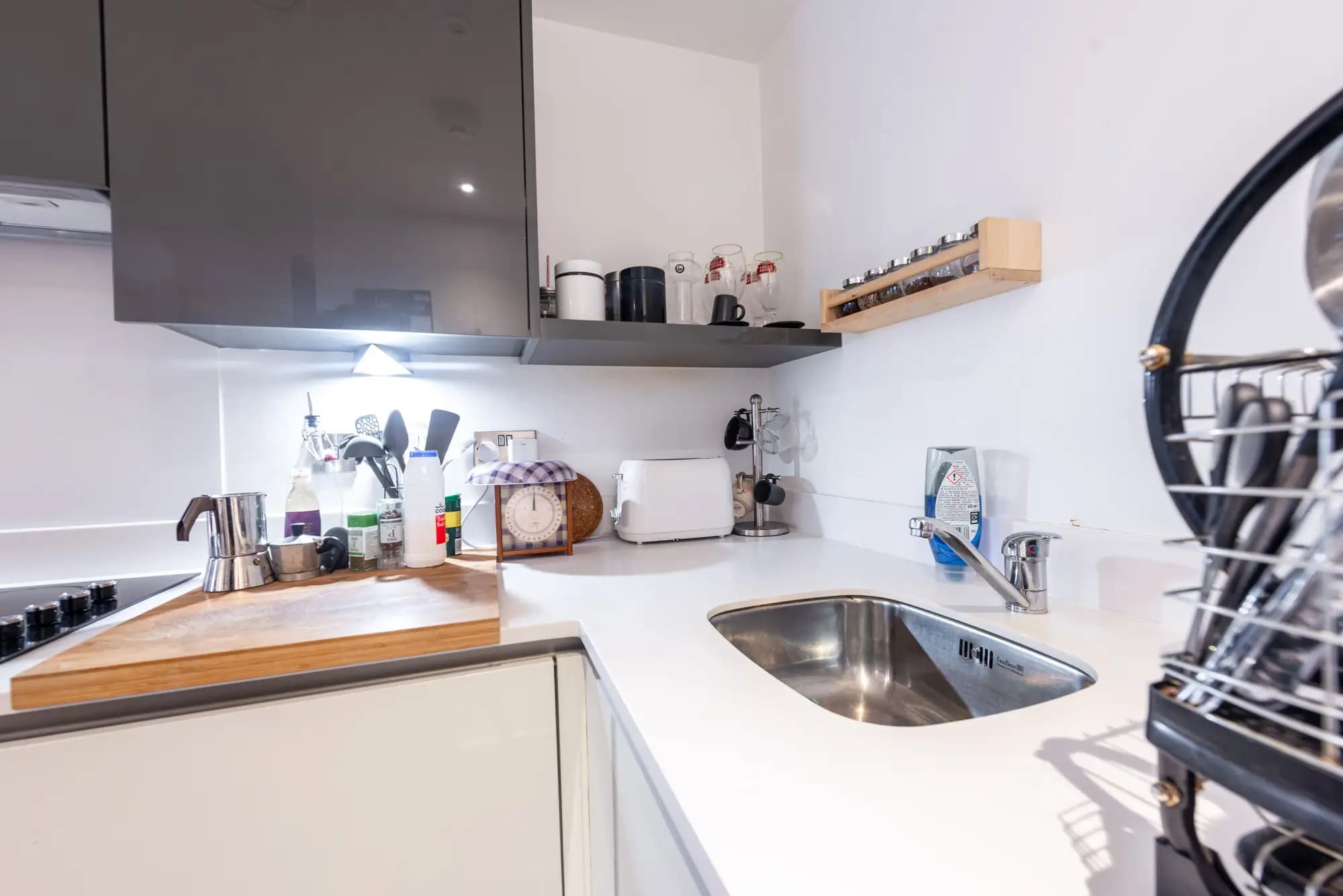 property photo 11 of 36