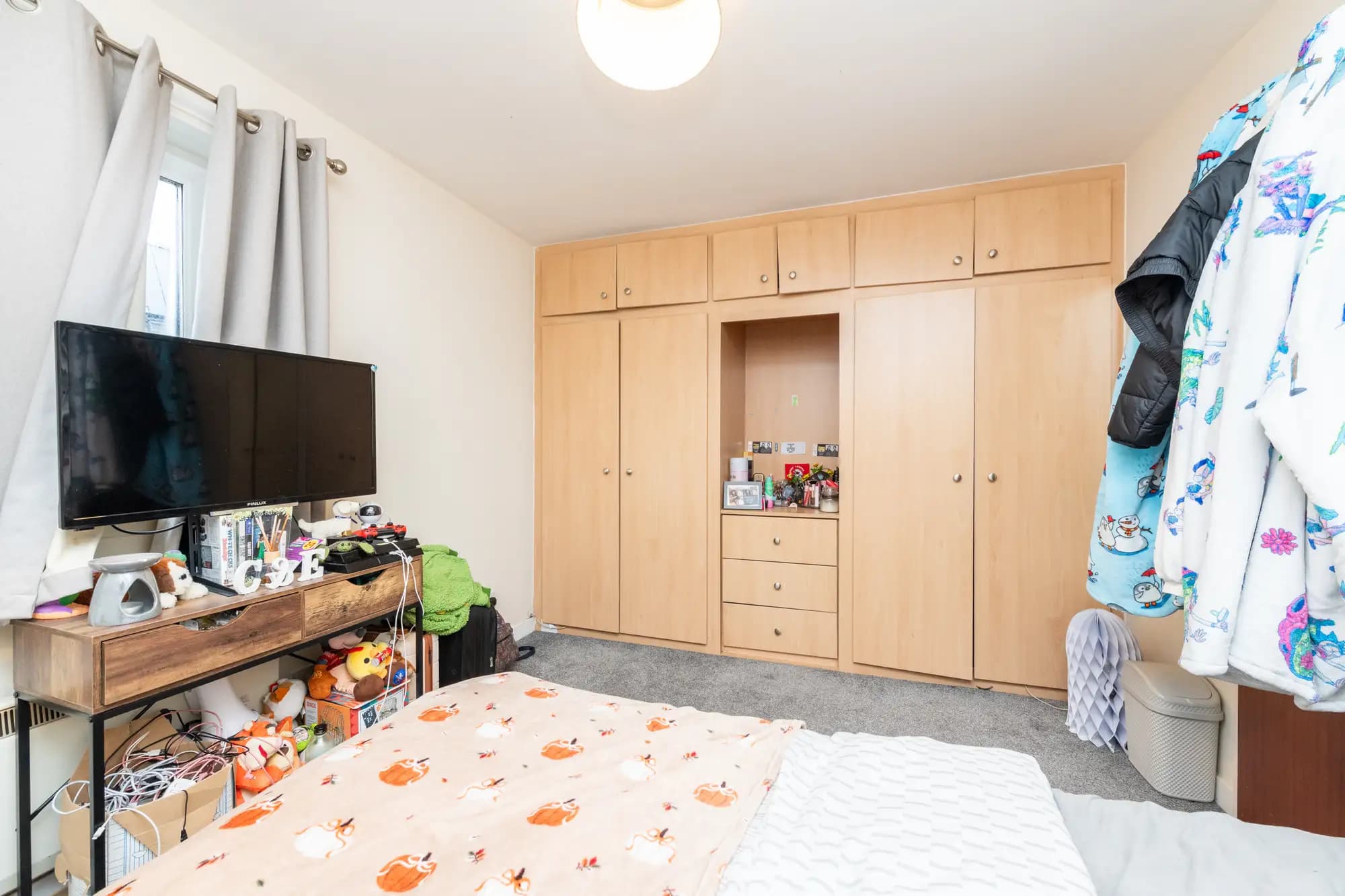 property photo 15 of 22