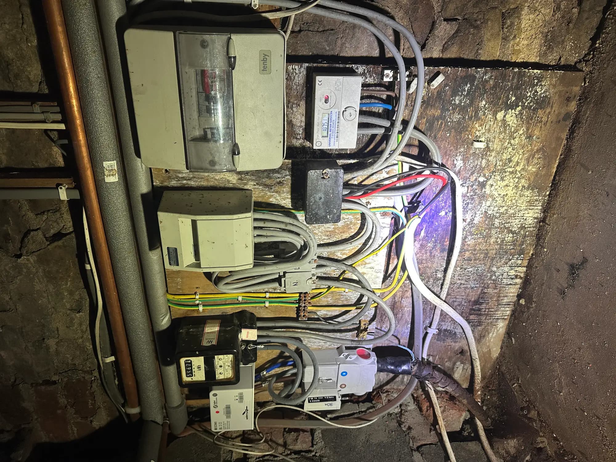 property photo 17 of 21