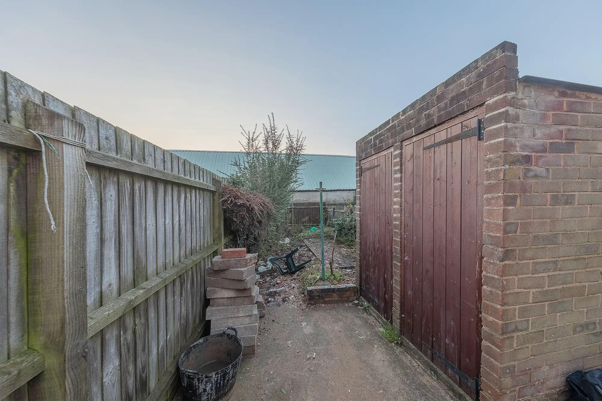 property photo 15 of 23