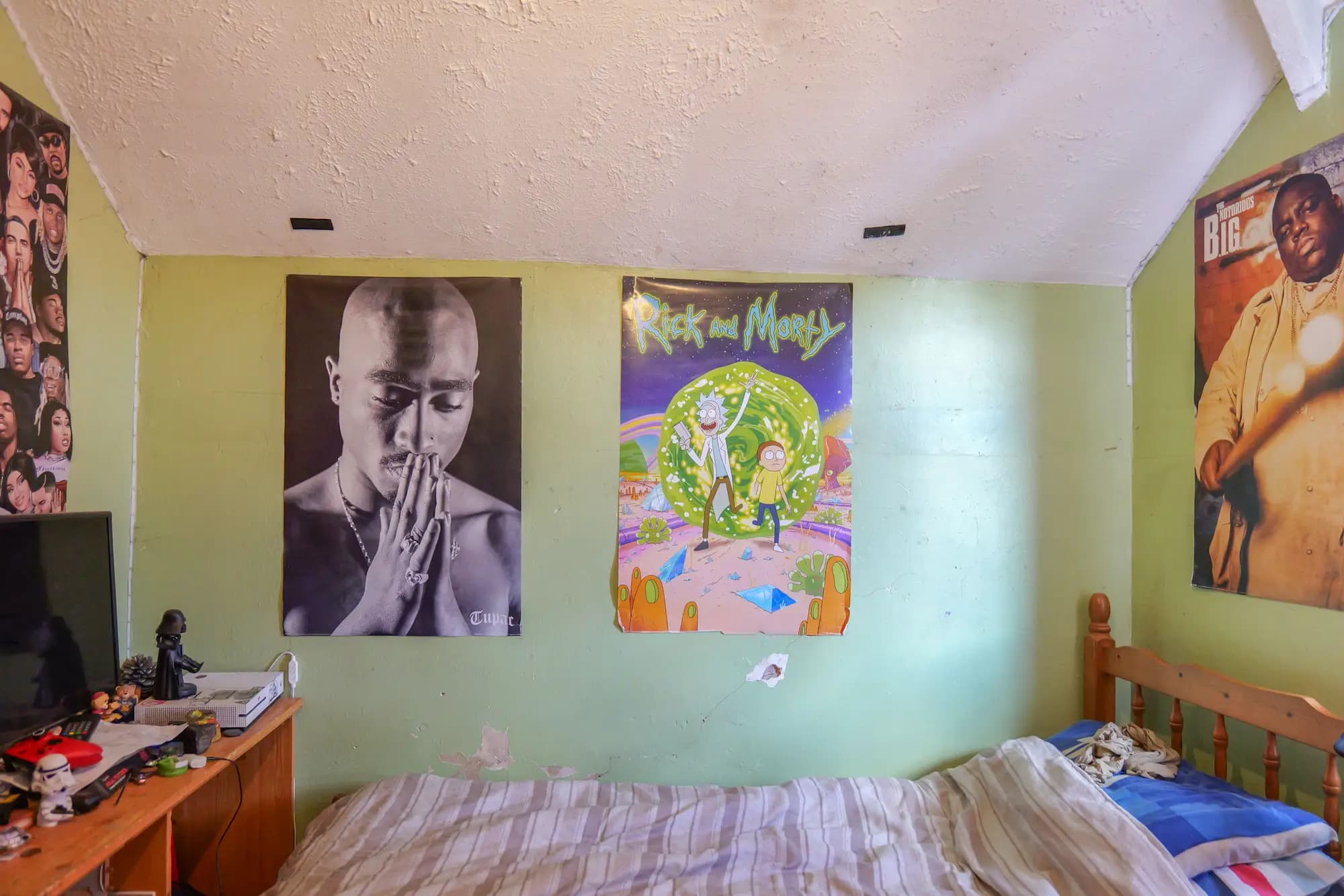 property photo 11 of 15