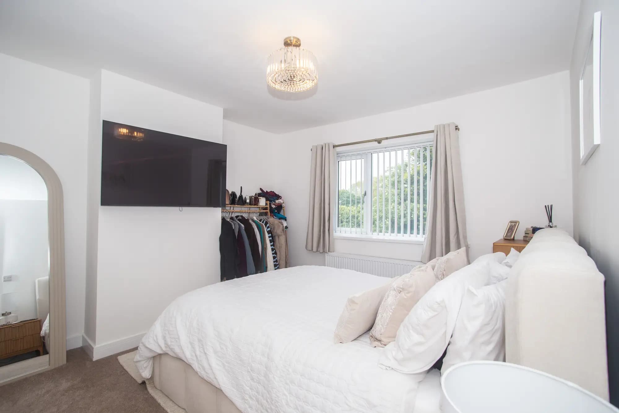 property photo 12 of 18
